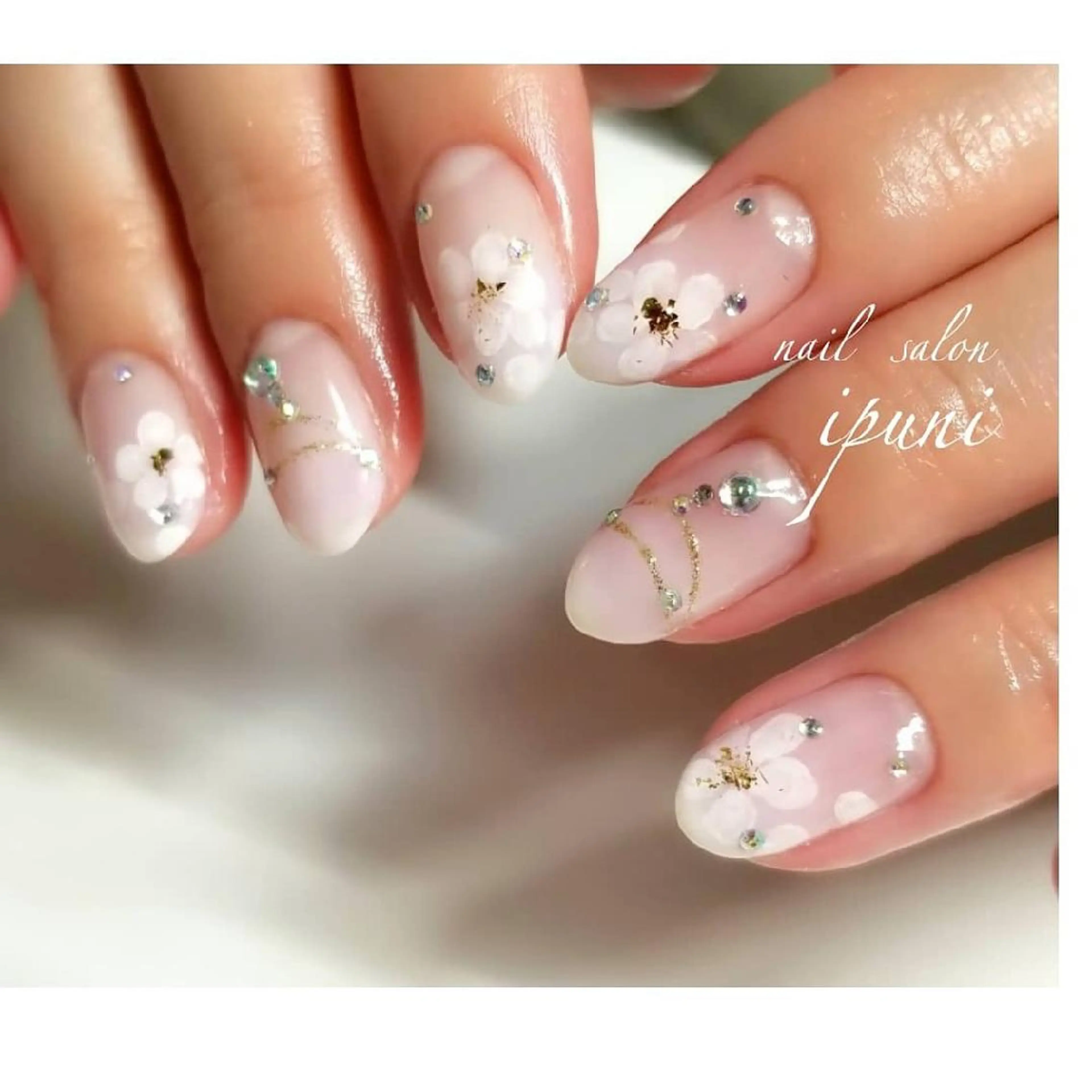 ネイル 桜ネイル nail salon ipuniのネイルデザイン