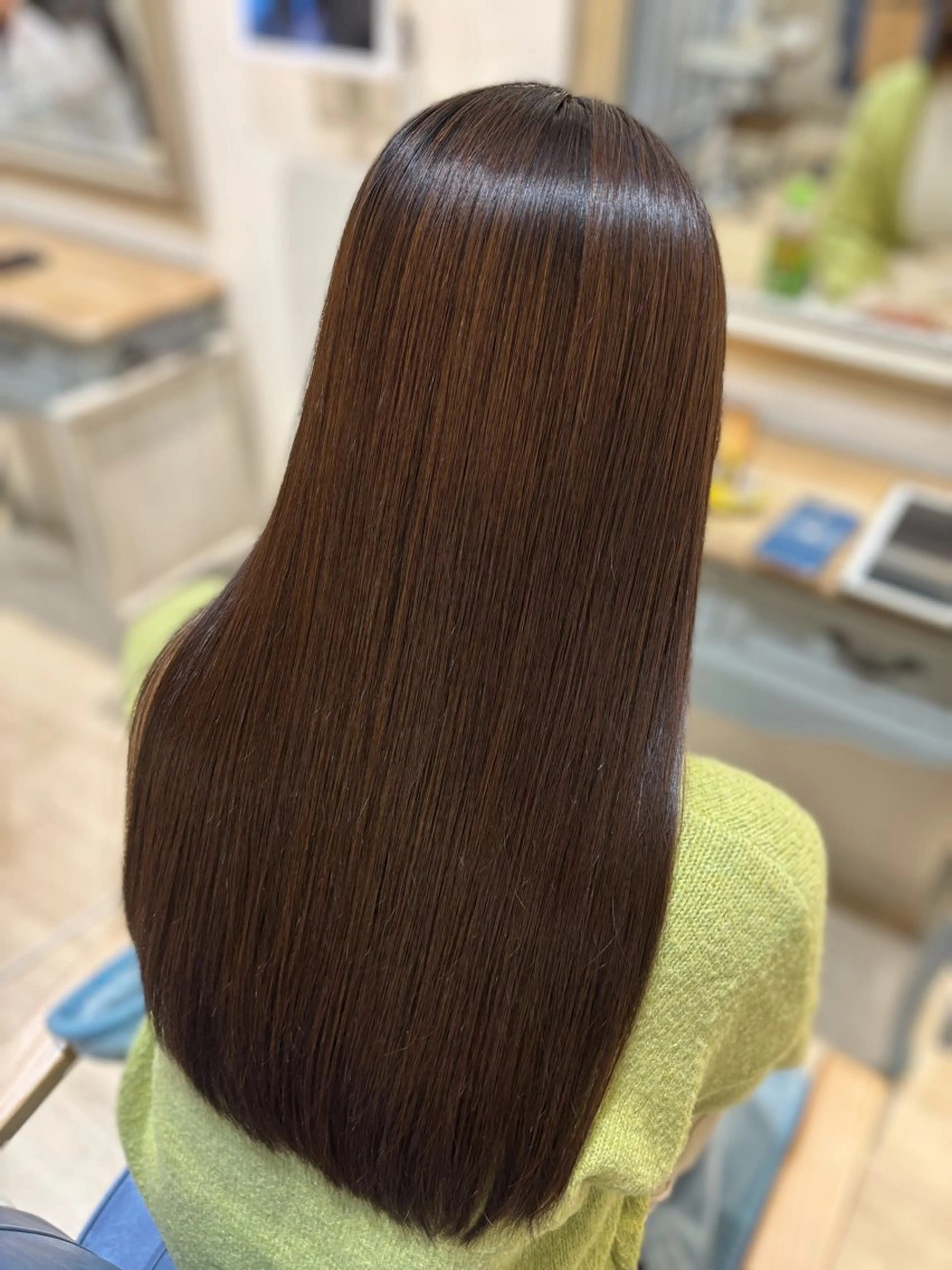 《自分史上最高の手触りへ》縮毛矯正+カット+トリートメントの写真