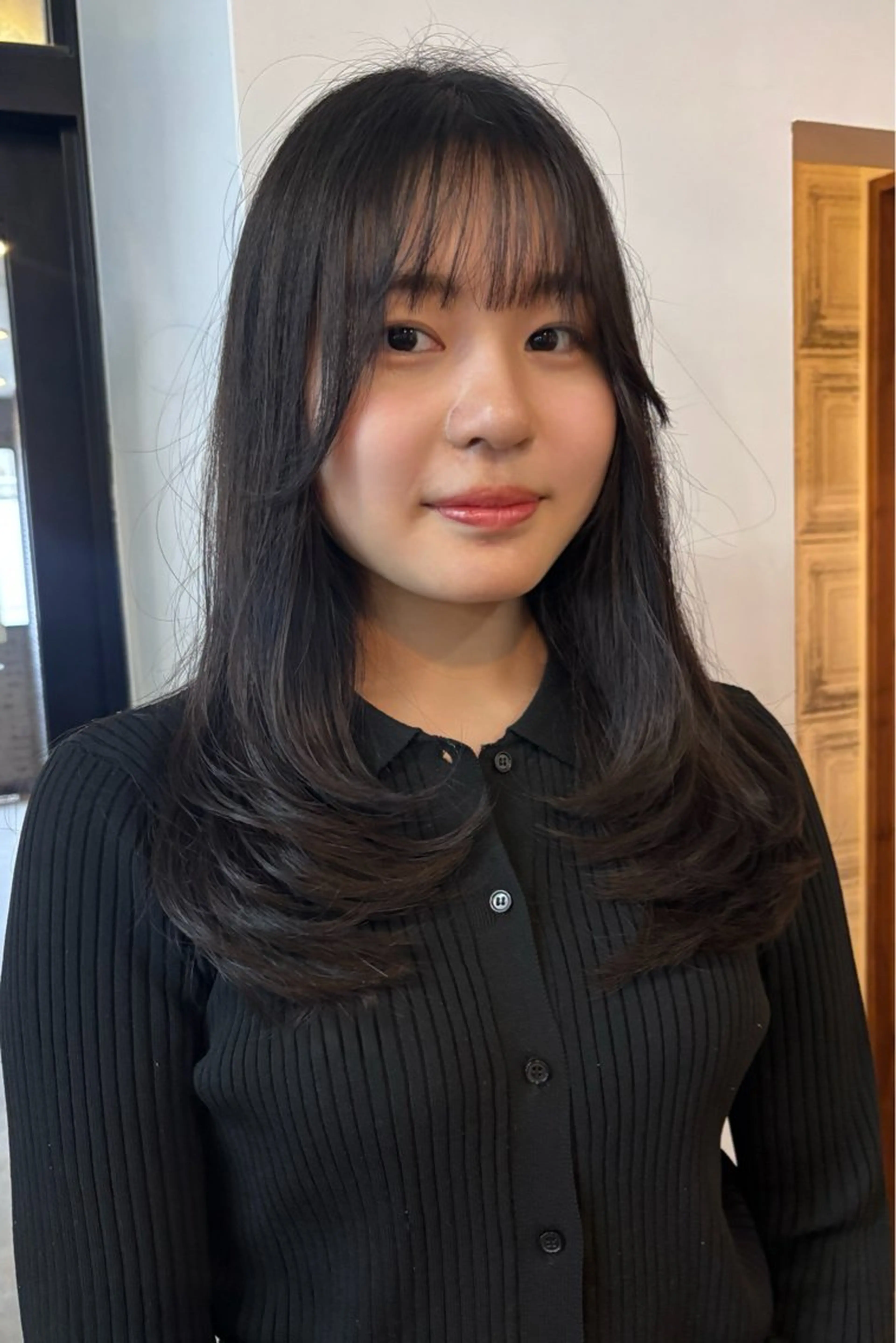 セミロング カット ウシロダ メグミ ／ボブ／透明感カラーのヘアスタイル