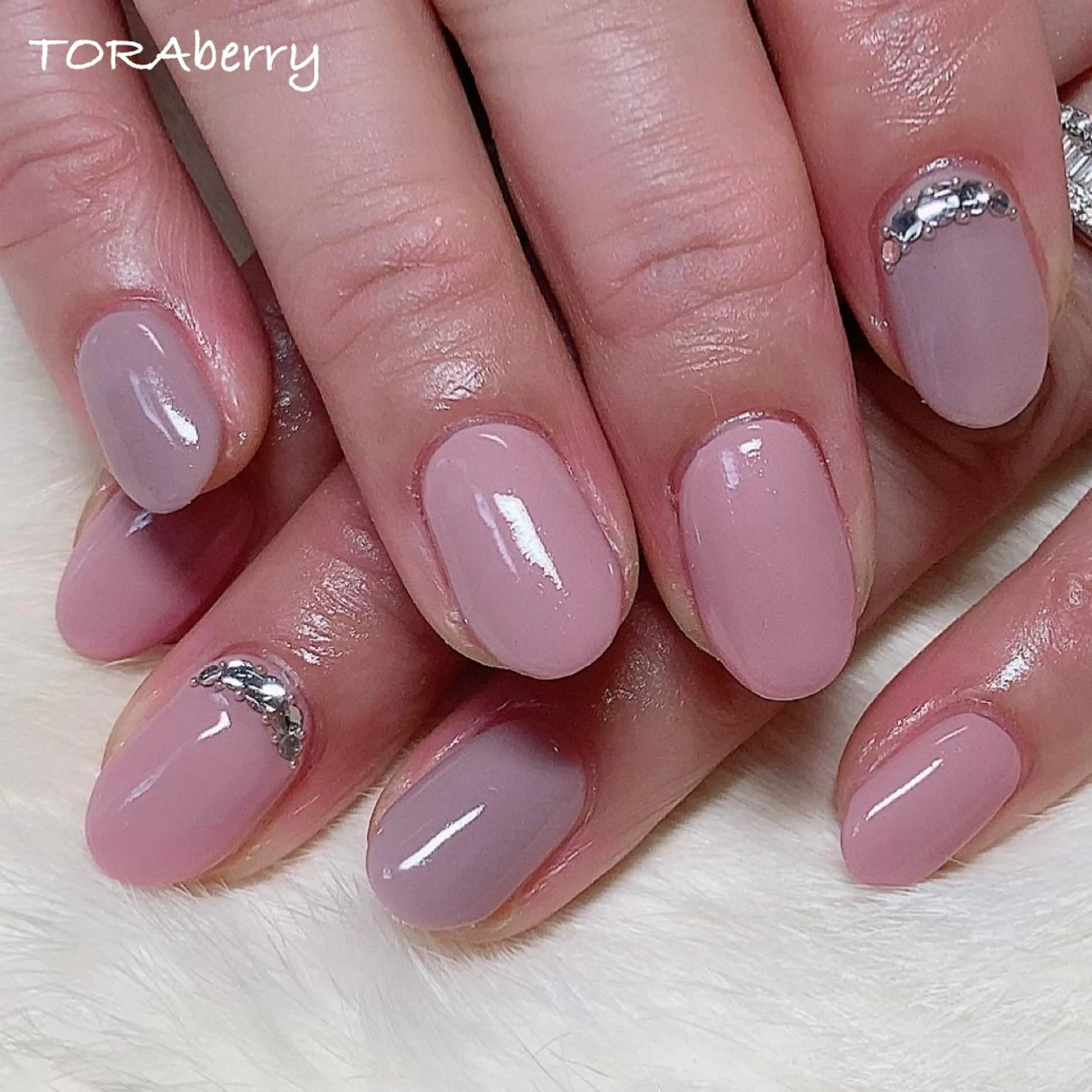 ネイル ピンク ハンドネイル ネイリスト なつみのネイルデザイン