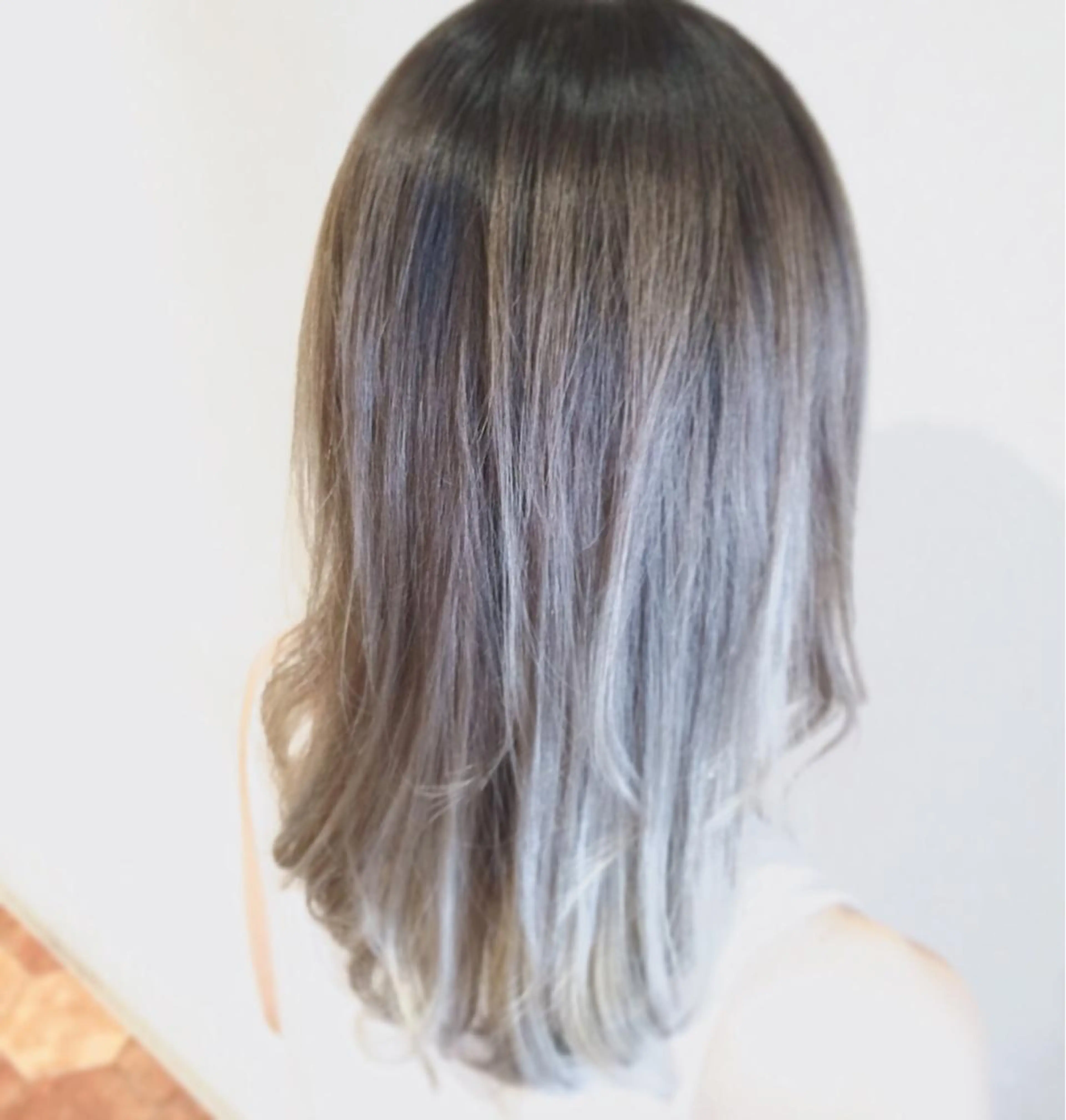 ミディアム セミロング ロング kazufumi ..のヘアスタイル