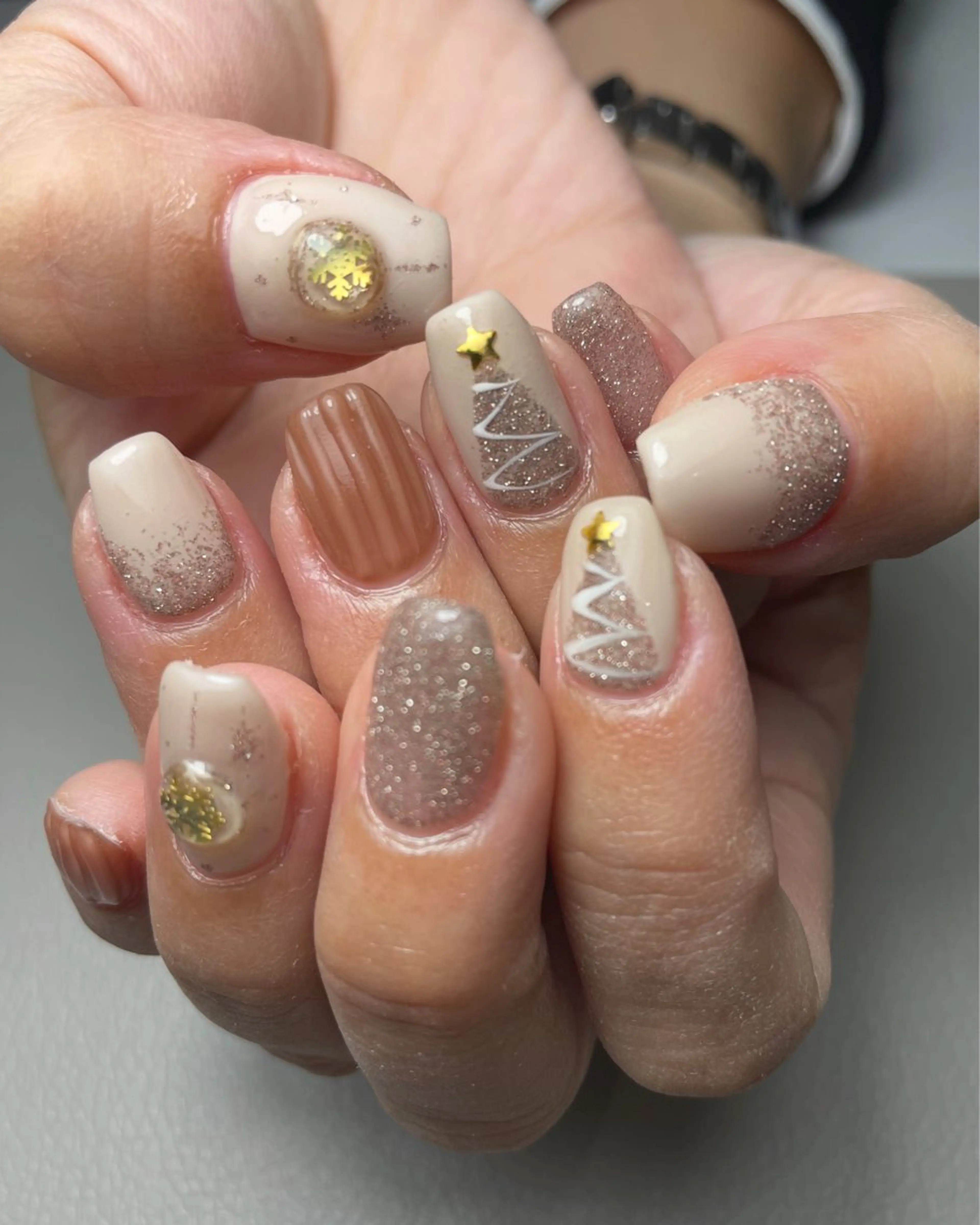 ミディアム Nail Salon Ｏｌｕ.のネイルデザイン