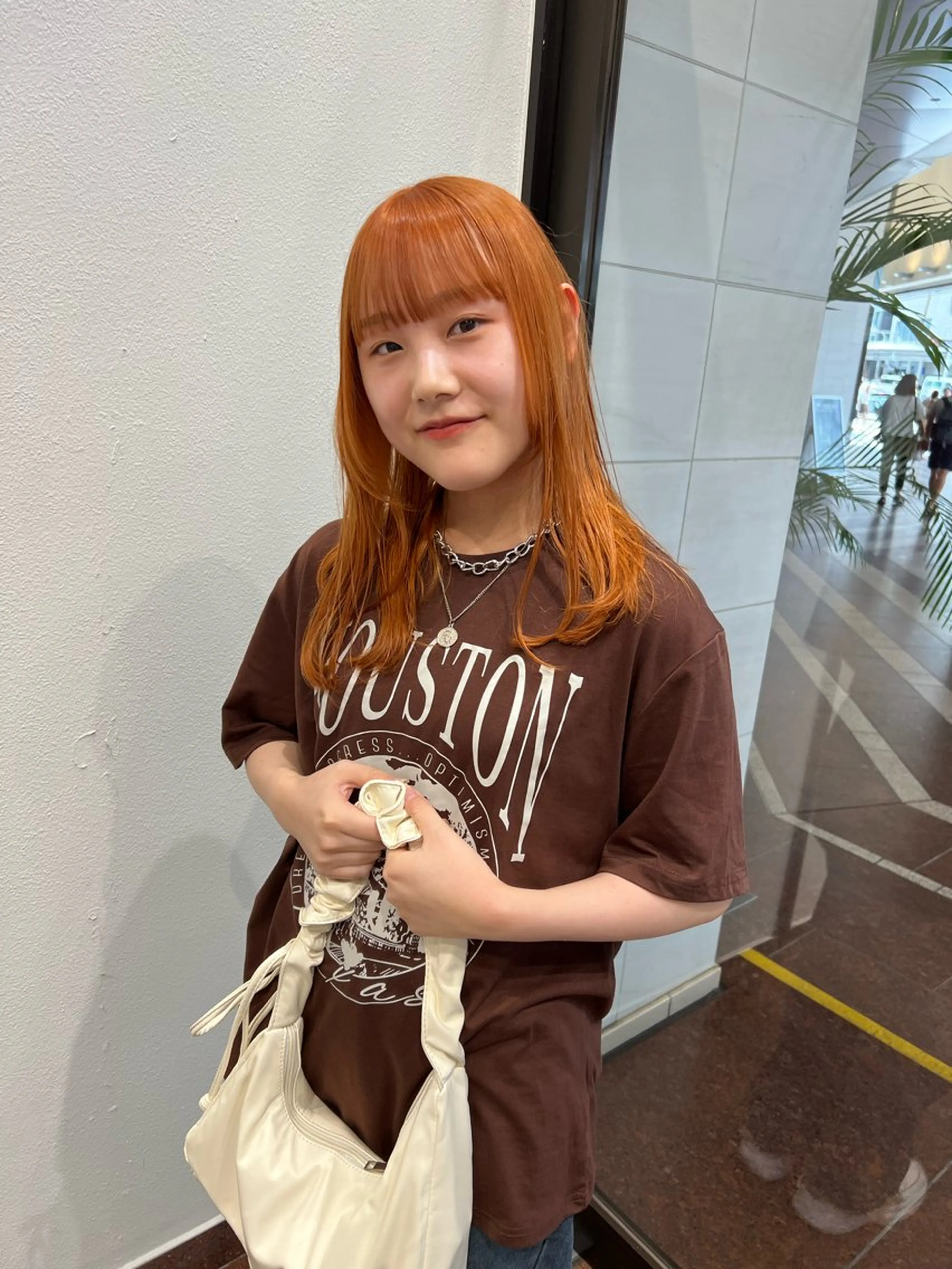 ミディアム カラー レイヤーカット/ miranのヘアスタイル