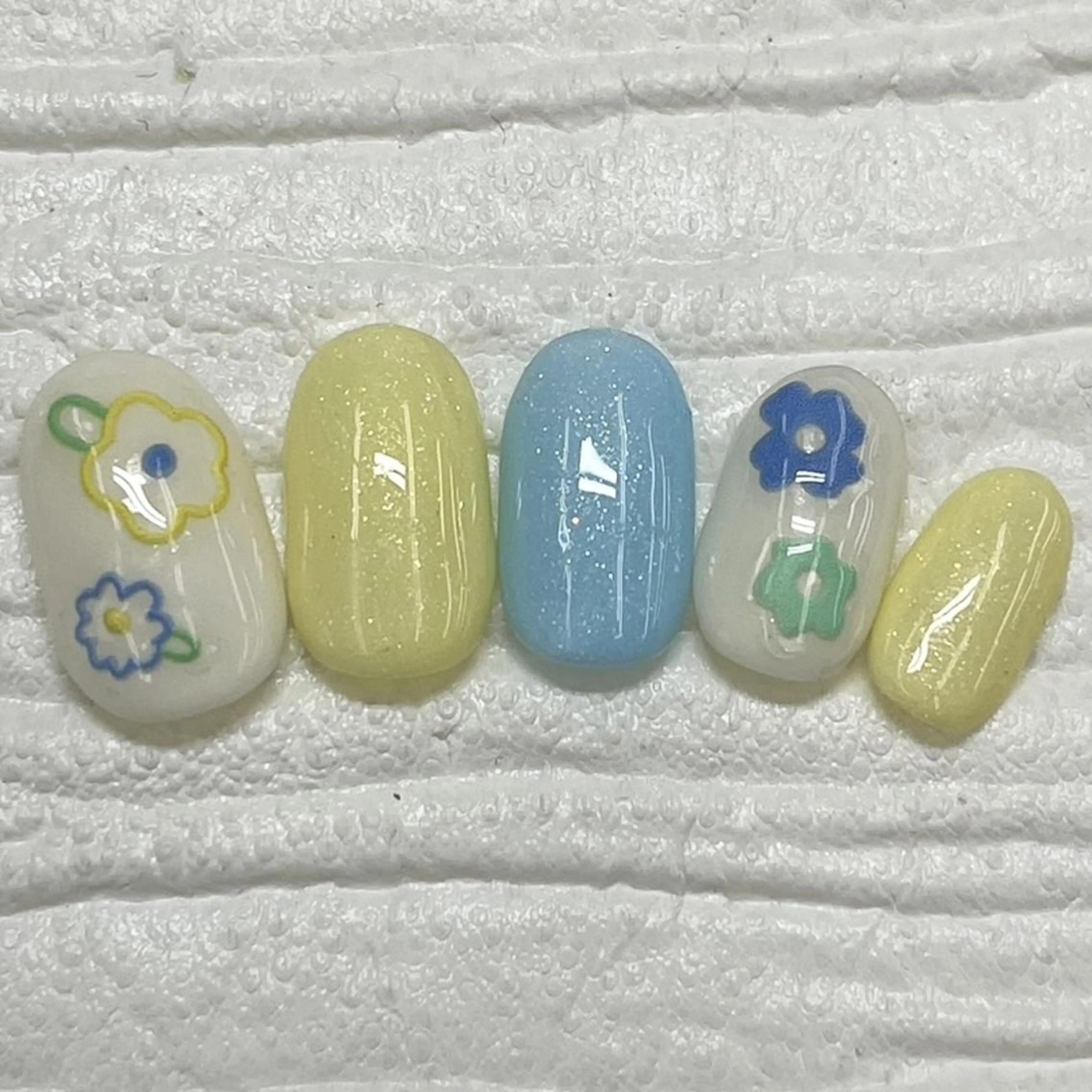 ネイル Nail salon Honey Beeのネイルデザイン