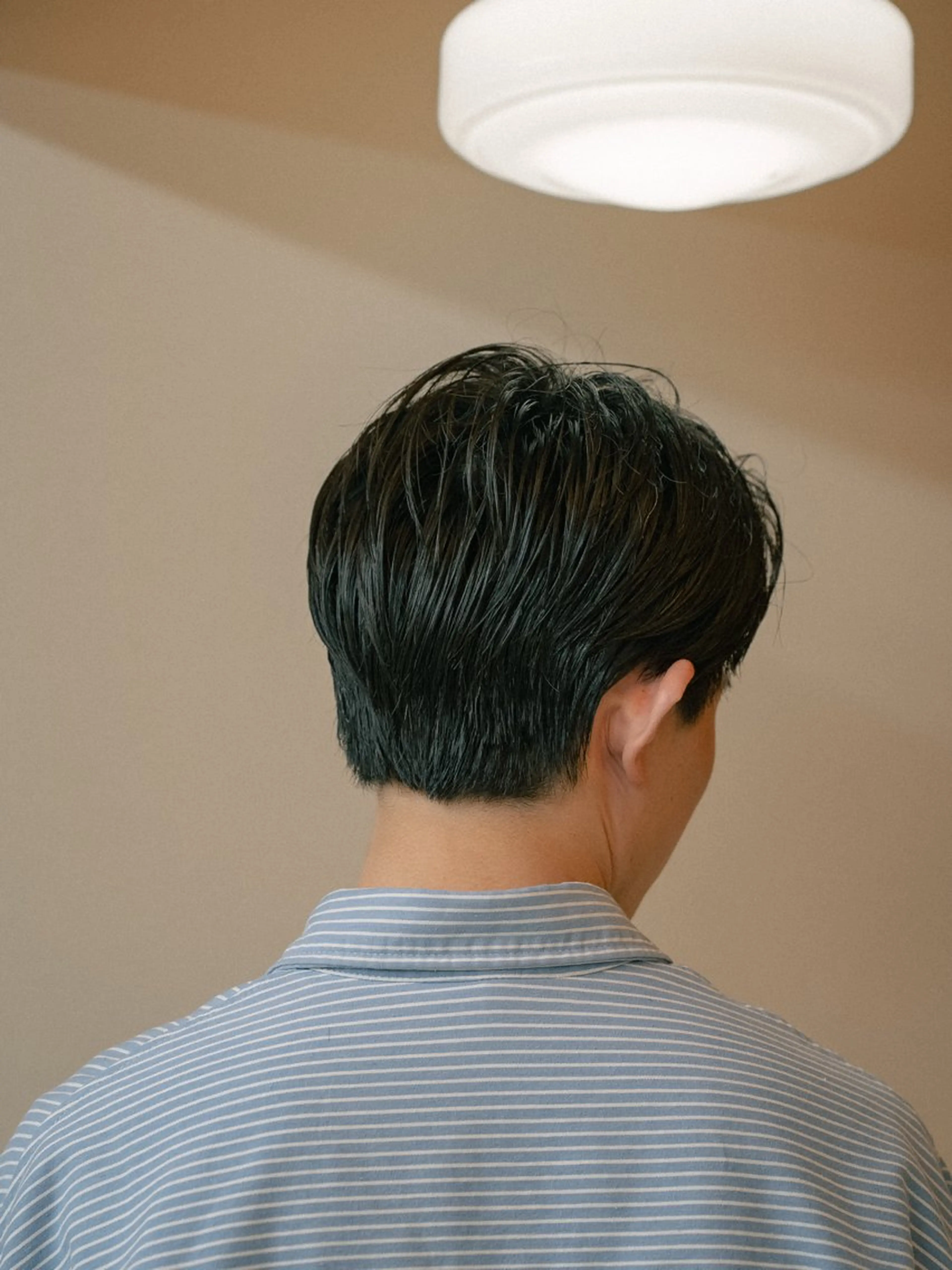 ショート カラー パーマ メンズ センターパート ショートヘア カット 🔗メンズサロン🔗 Kieのヘアスタイル