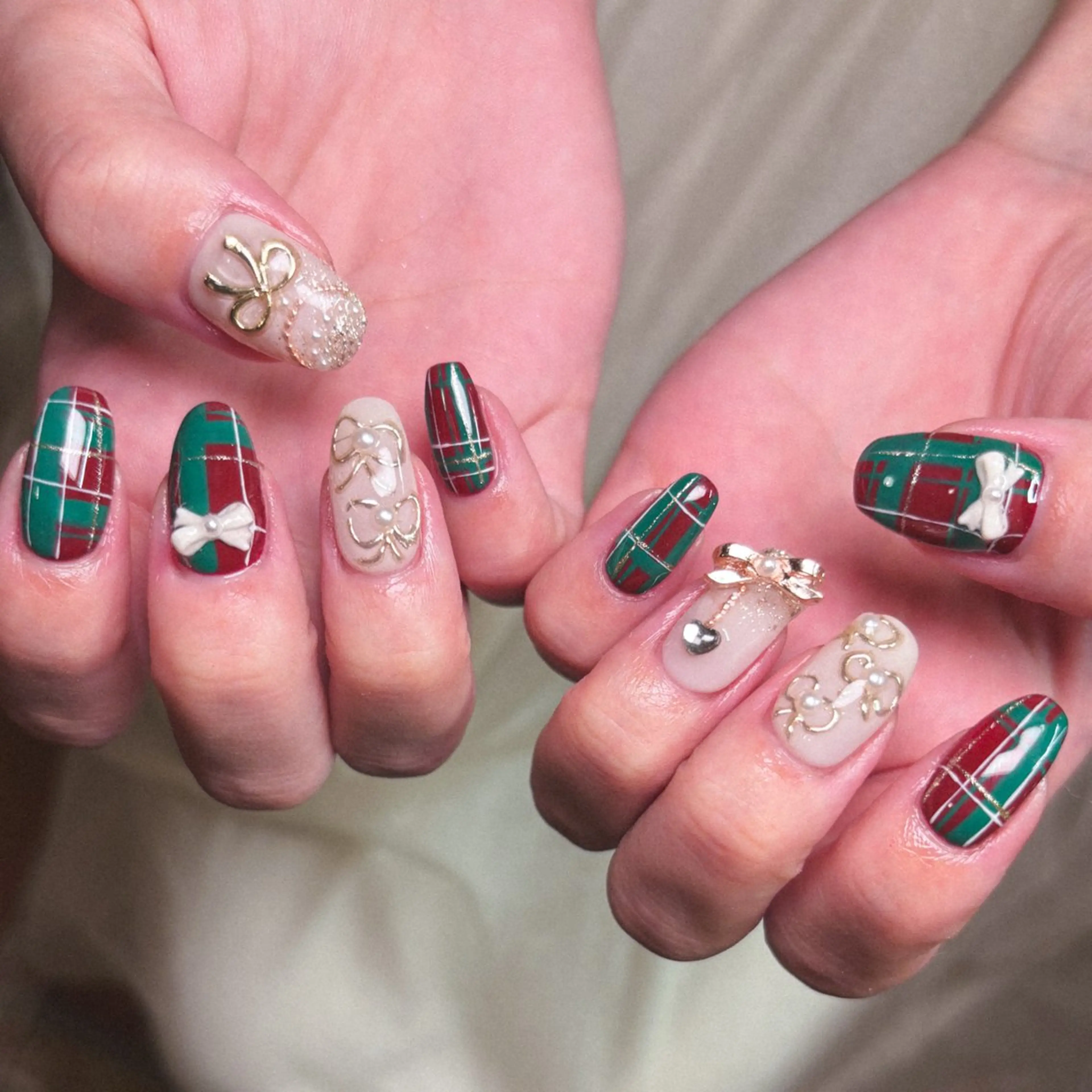 ネイル 冬ネイル クリスマス ハンドネイル なかじま きららのネイルデザイン