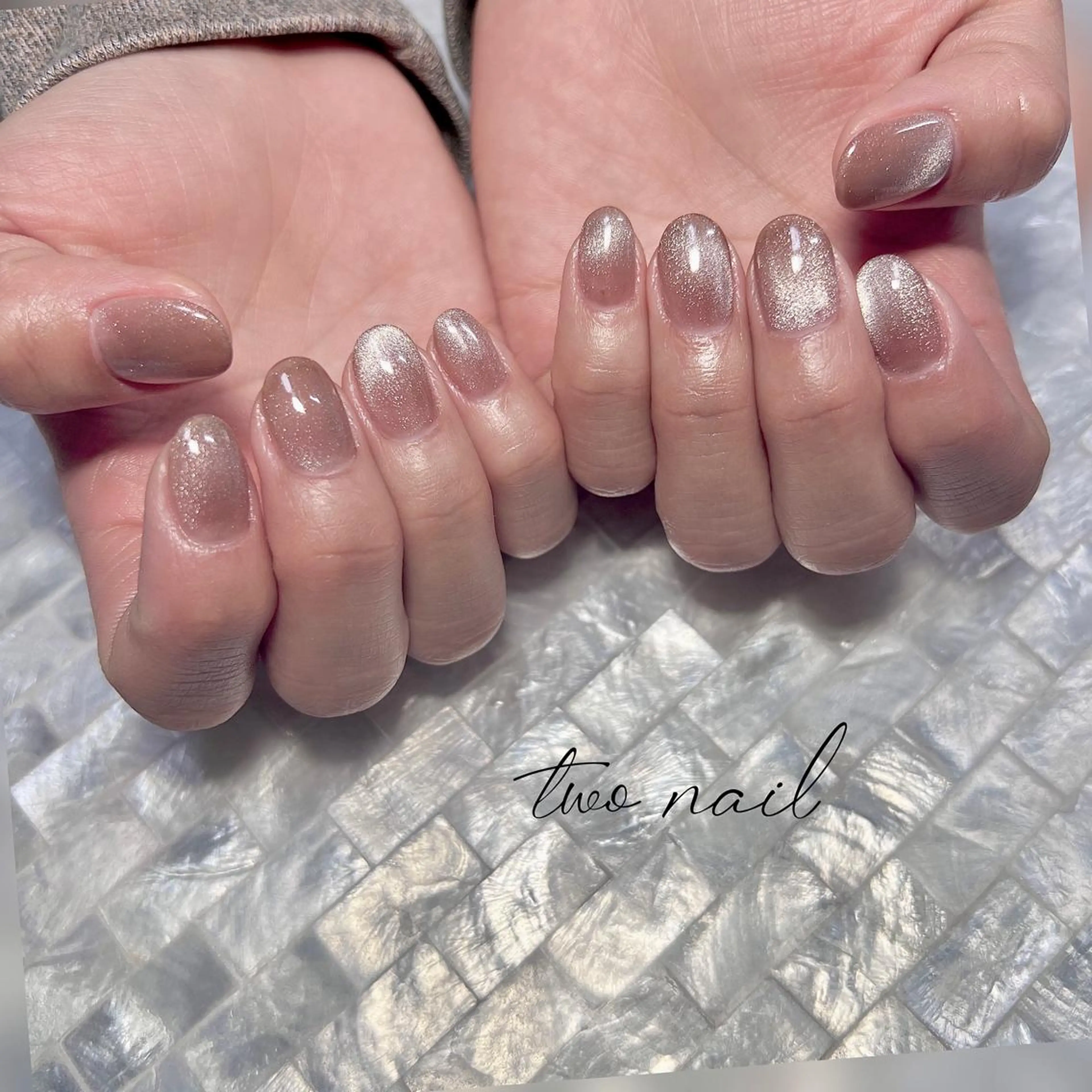 ネイル アートネイル ブラウン フットネイル ハート マグネットネイル ハンドネイル two nailのネイルデザイン