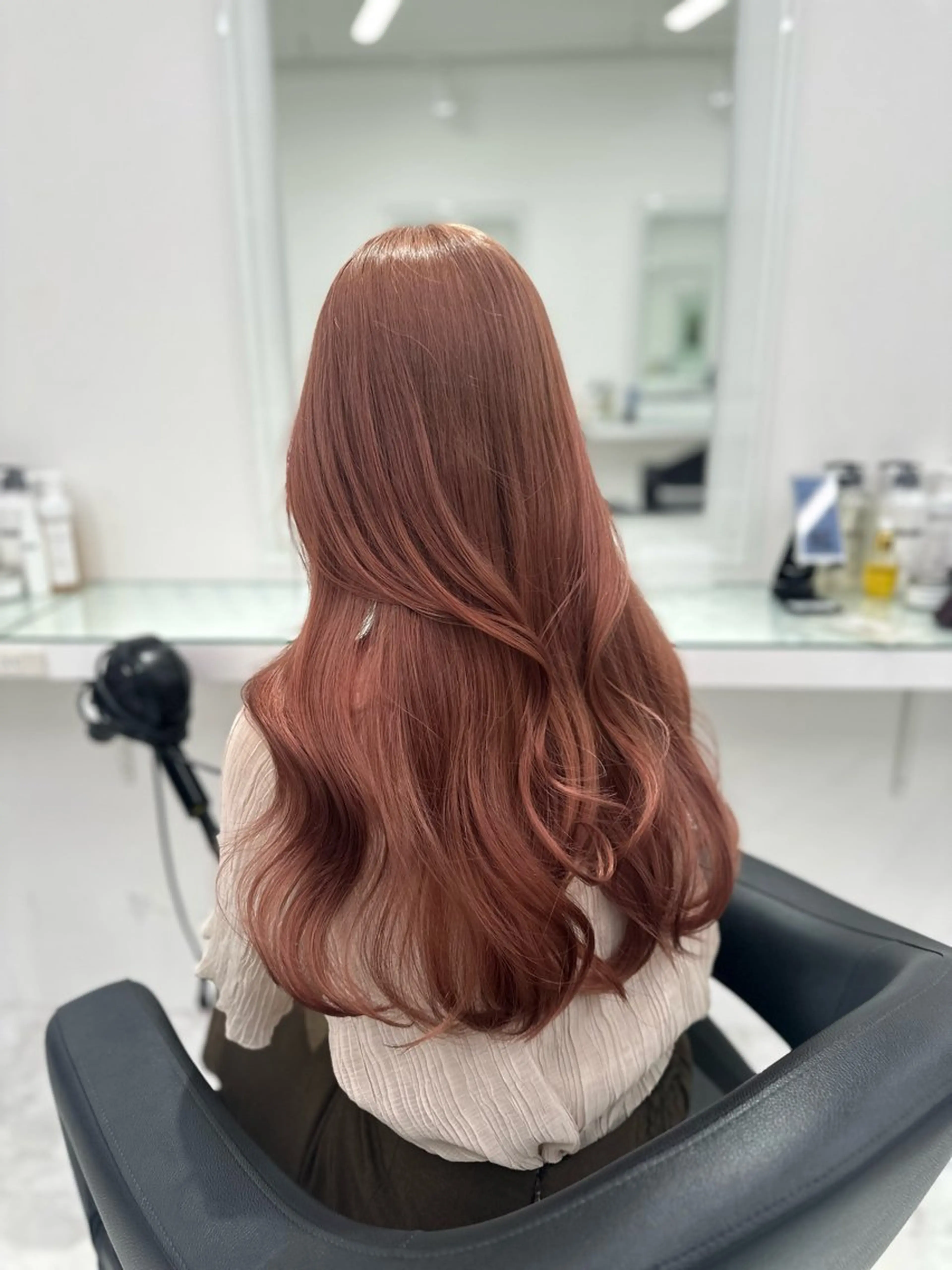 ロング カラー ヘアカラー トリートメント ヘッドスパ ヘアセット ❄最強かわいいカラー ❄️MINA❄️のヘアスタイル