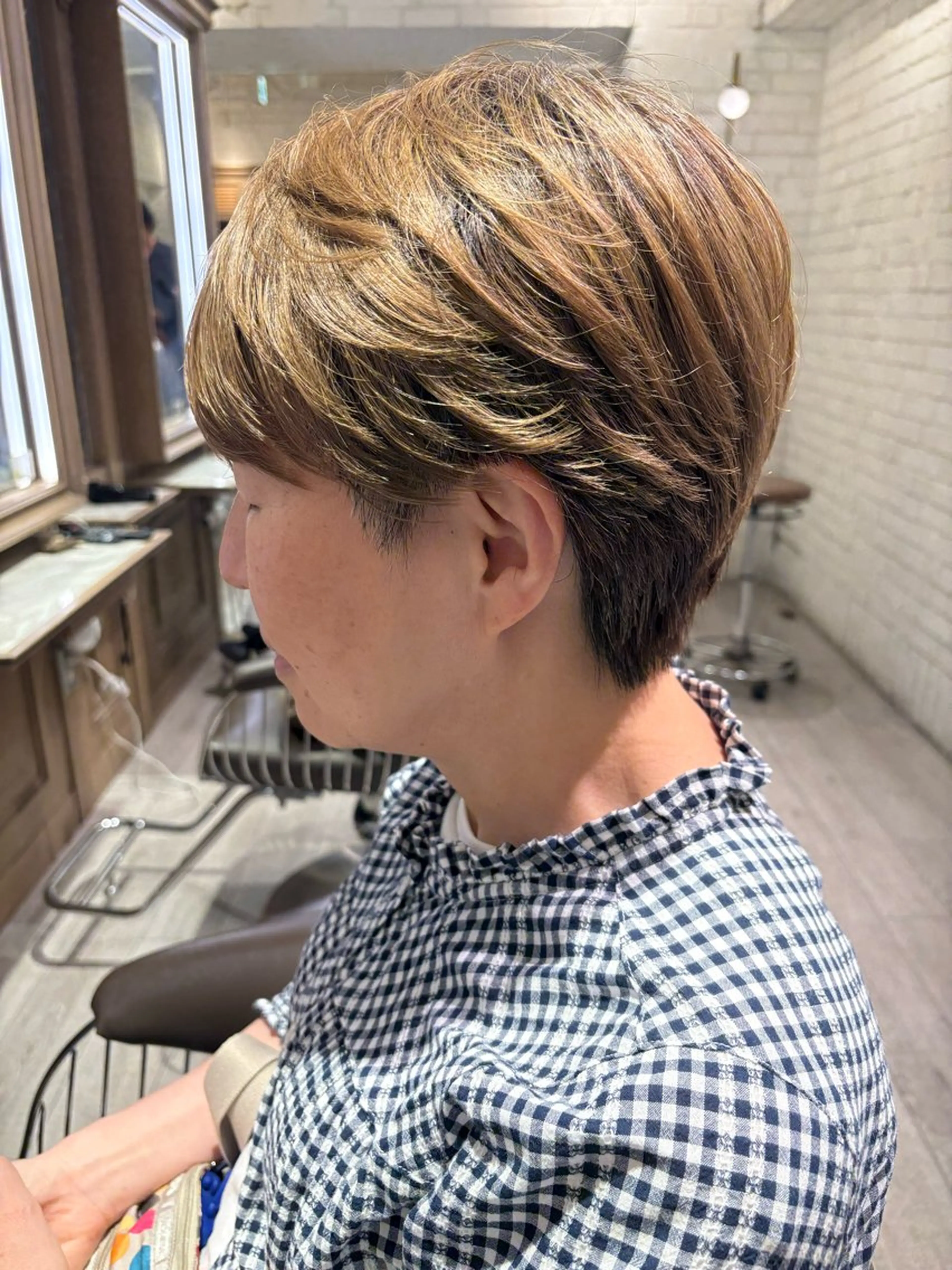 ショート ショートヘア 篠原 葉奈未のヘアスタイル