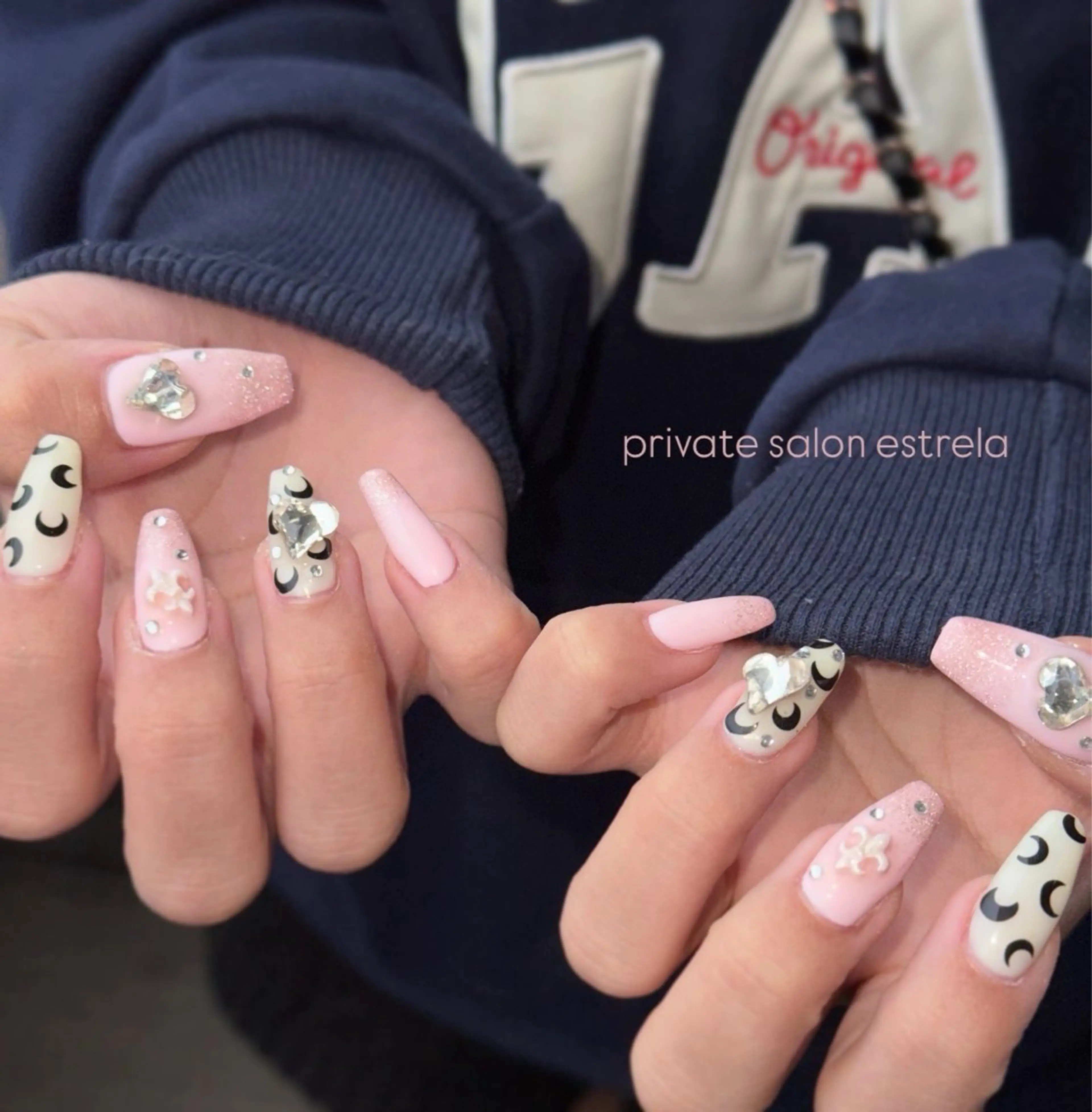 ネイル ハンドネイル estrela 🍑のネイルデザイン