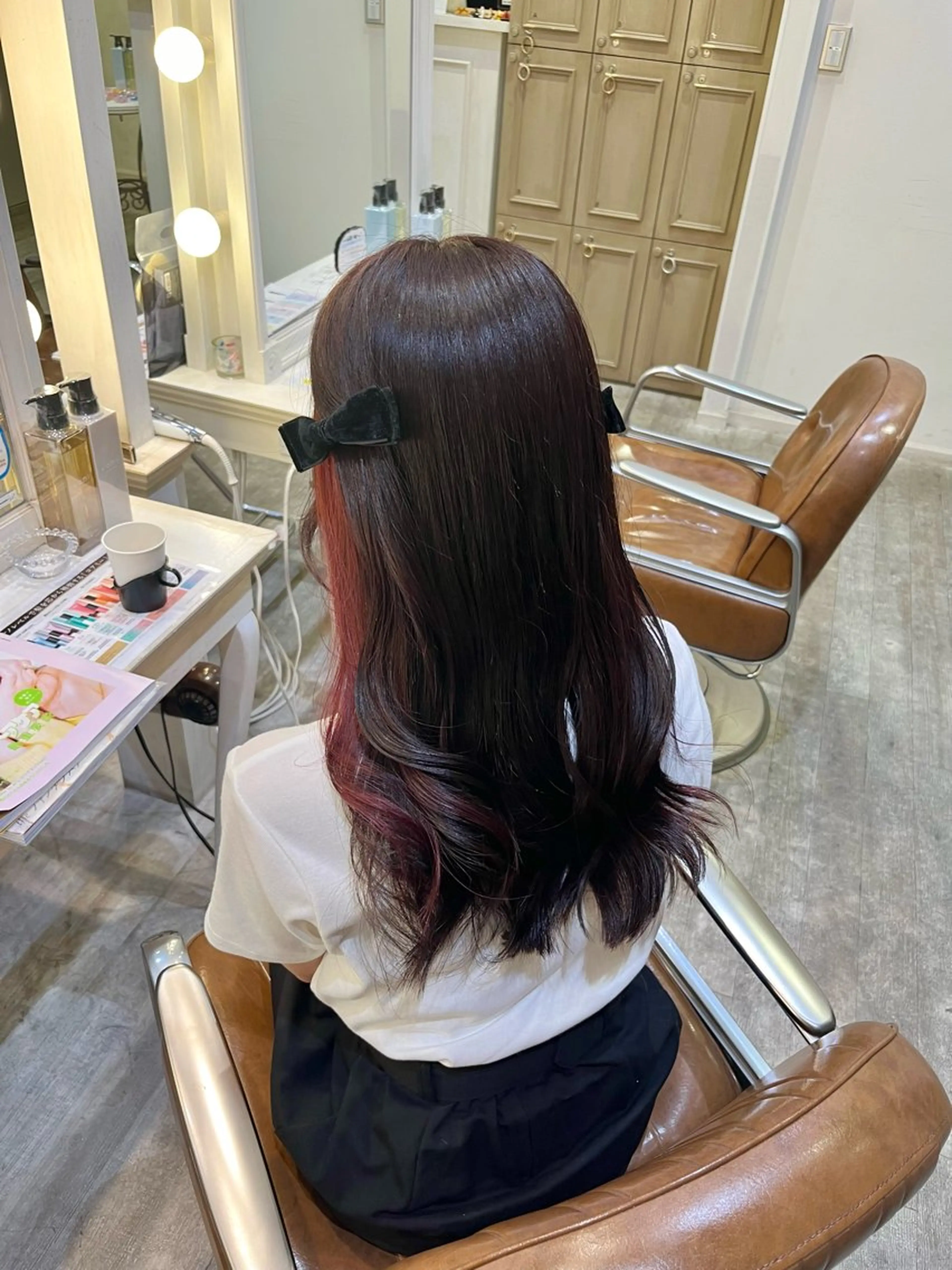 カラー ブリーチ ブラウンカラー イヤリングカラー ピンクカラー ヘアカラー エクステ🎀 暖色カラー🎀amiのヘアスタイル