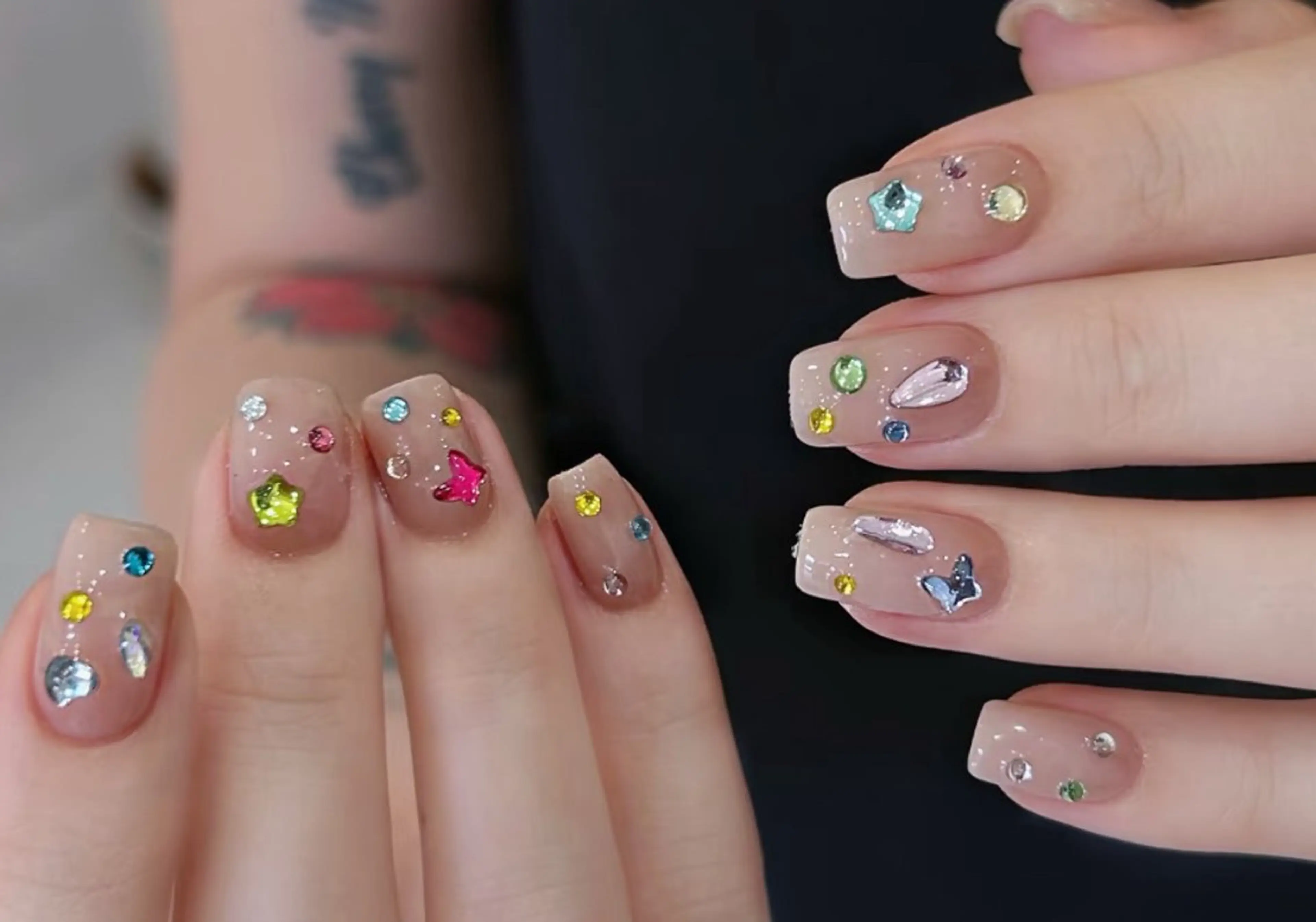 ネイル ハンドネイル ハンドケア 🍑 momo_nailのネイルデザイン