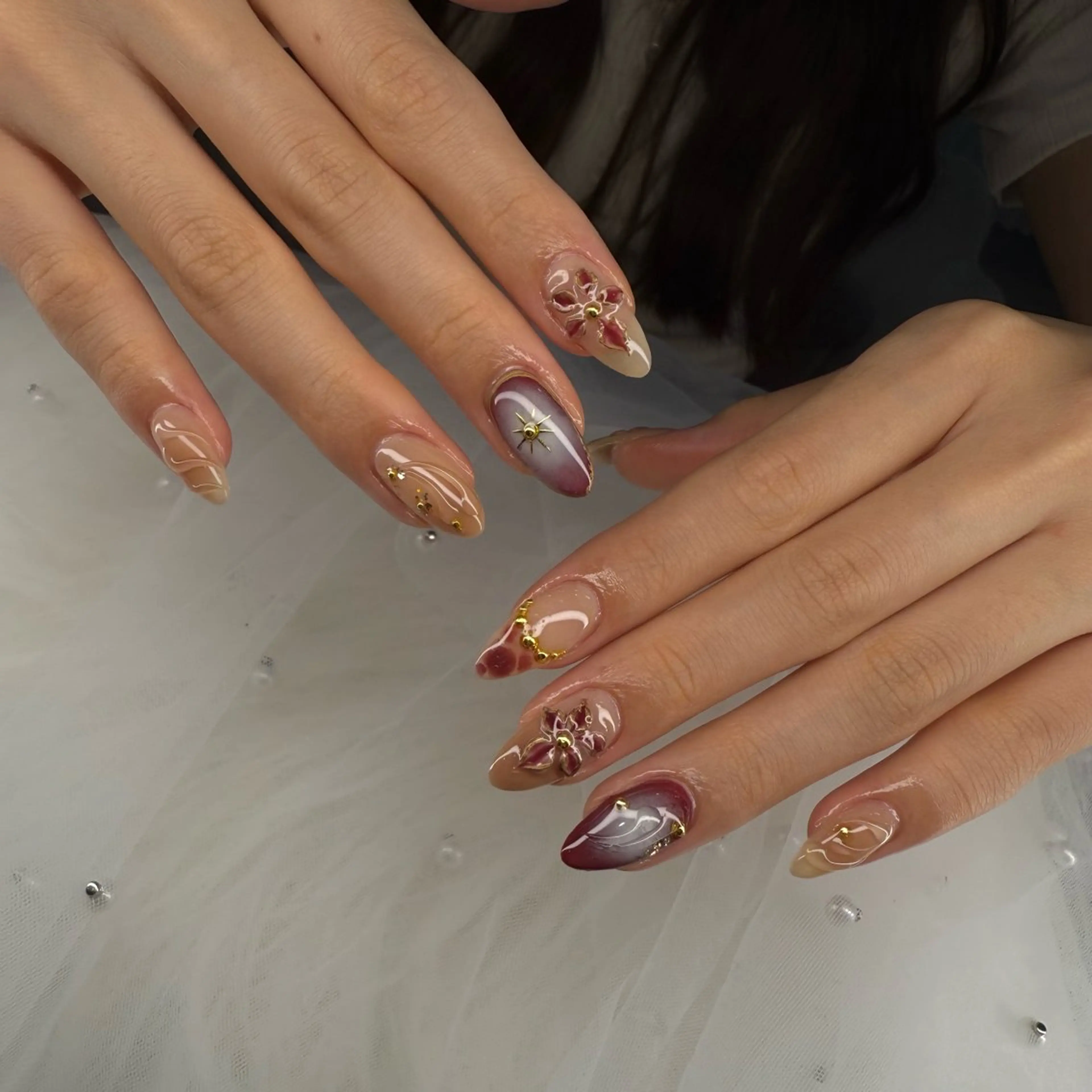 ネイル フレンチネイル キラキラネイル マグネットネイル ミラーネイル ニュアンスネイル ハンドネイル rina nailのネイルデザイン