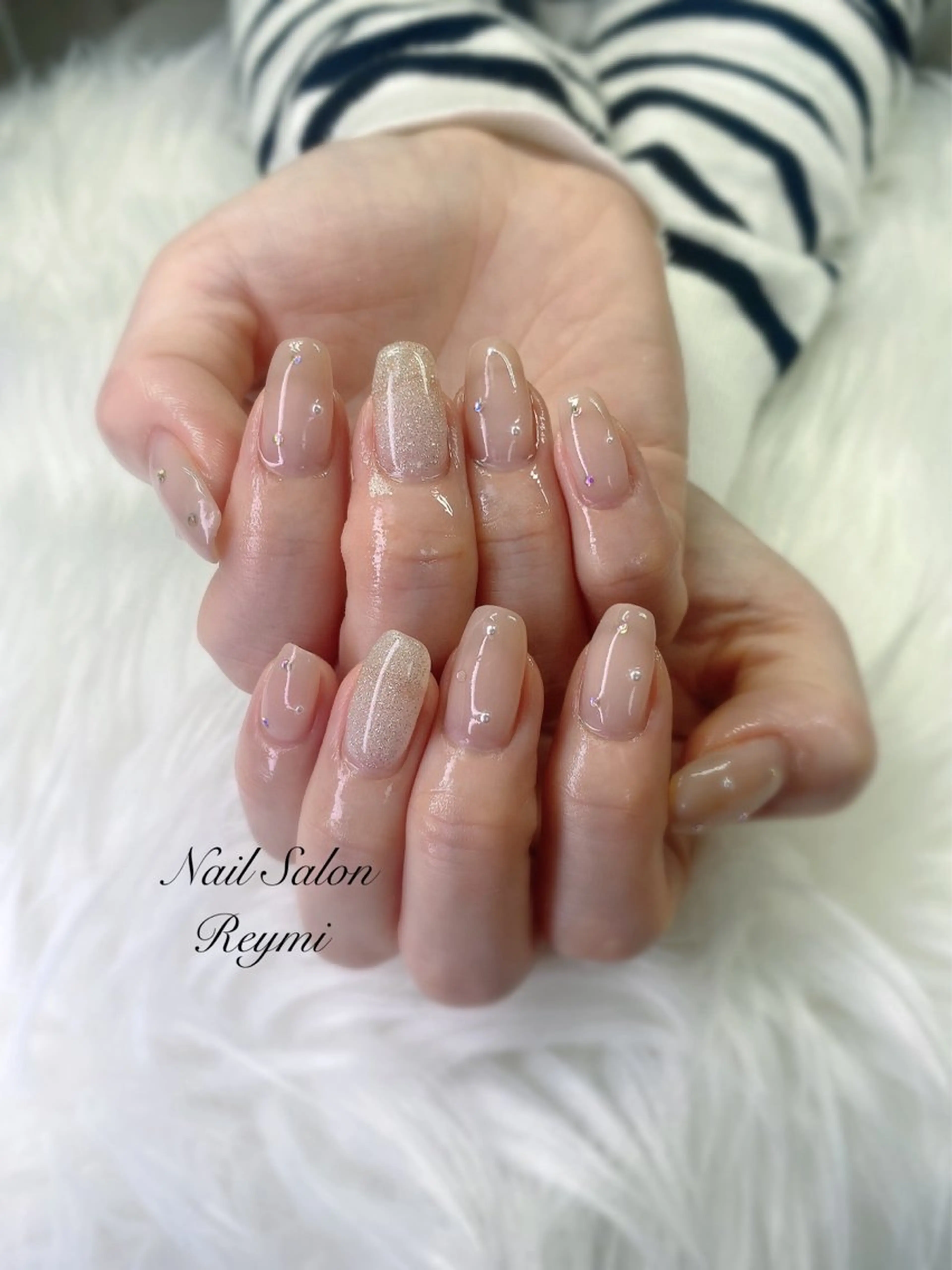 ミディアム ハンドネイル 佐藤 帆乃香のネイルデザイン