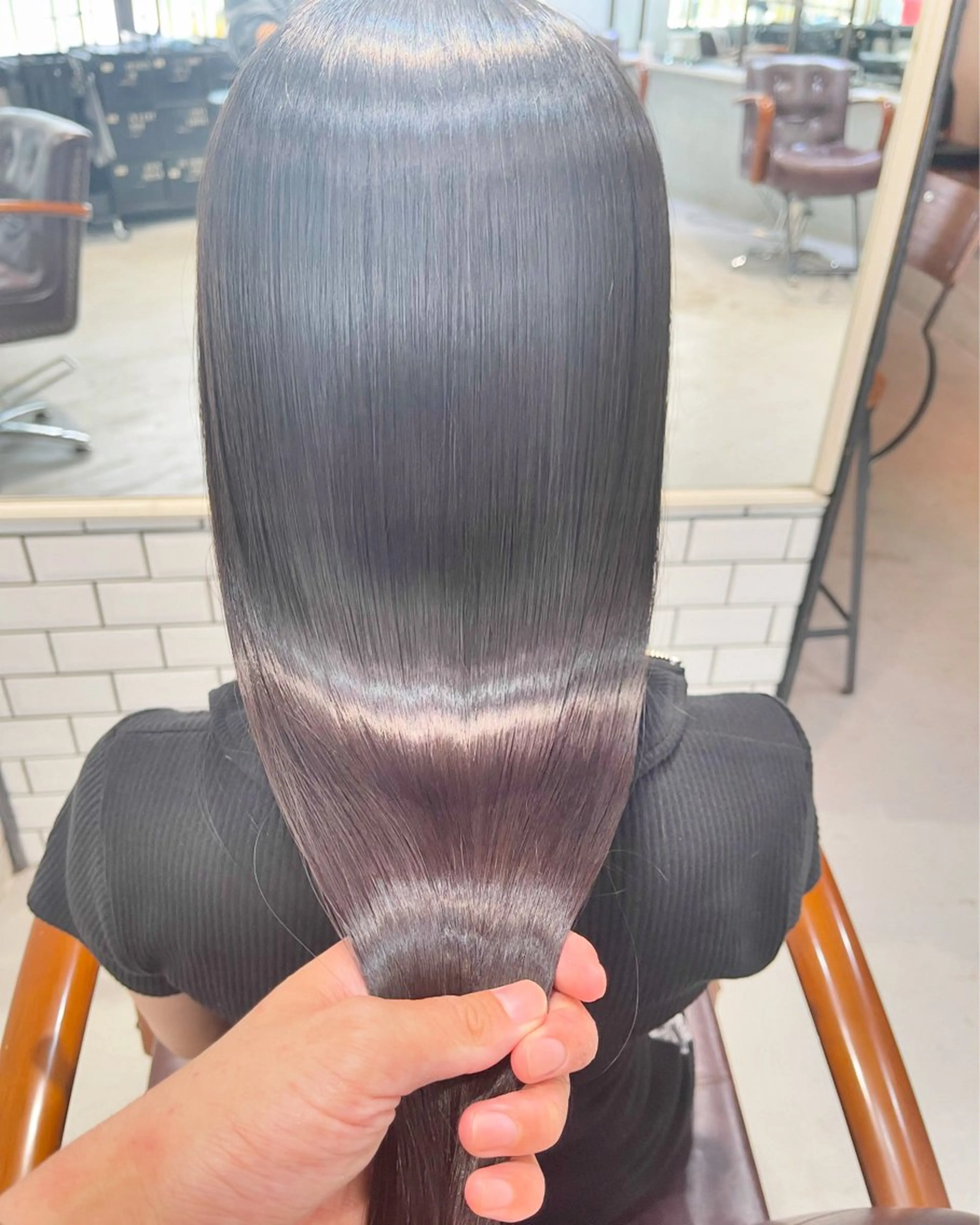 【限定価格💎】艶が欲しい方への髪質改善【サイエンスアクアトリートメント】【シャンプーブロー】の写真