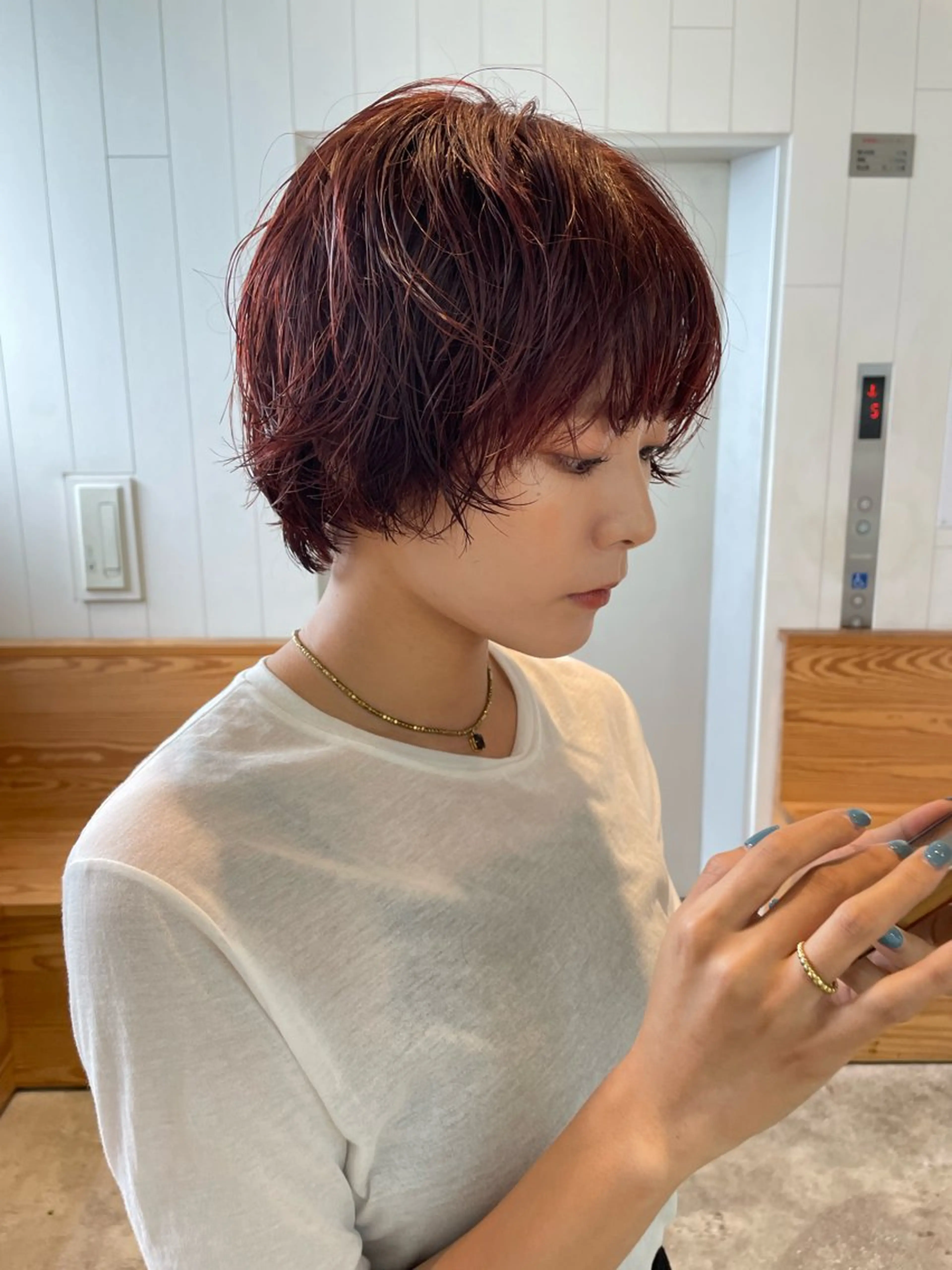 ショート カラー パーマ カシス ショートヘア カット ヘアカラー パーマ トリートメント パーマ/パーマ落とし 【Kouta】のヘアスタイル
