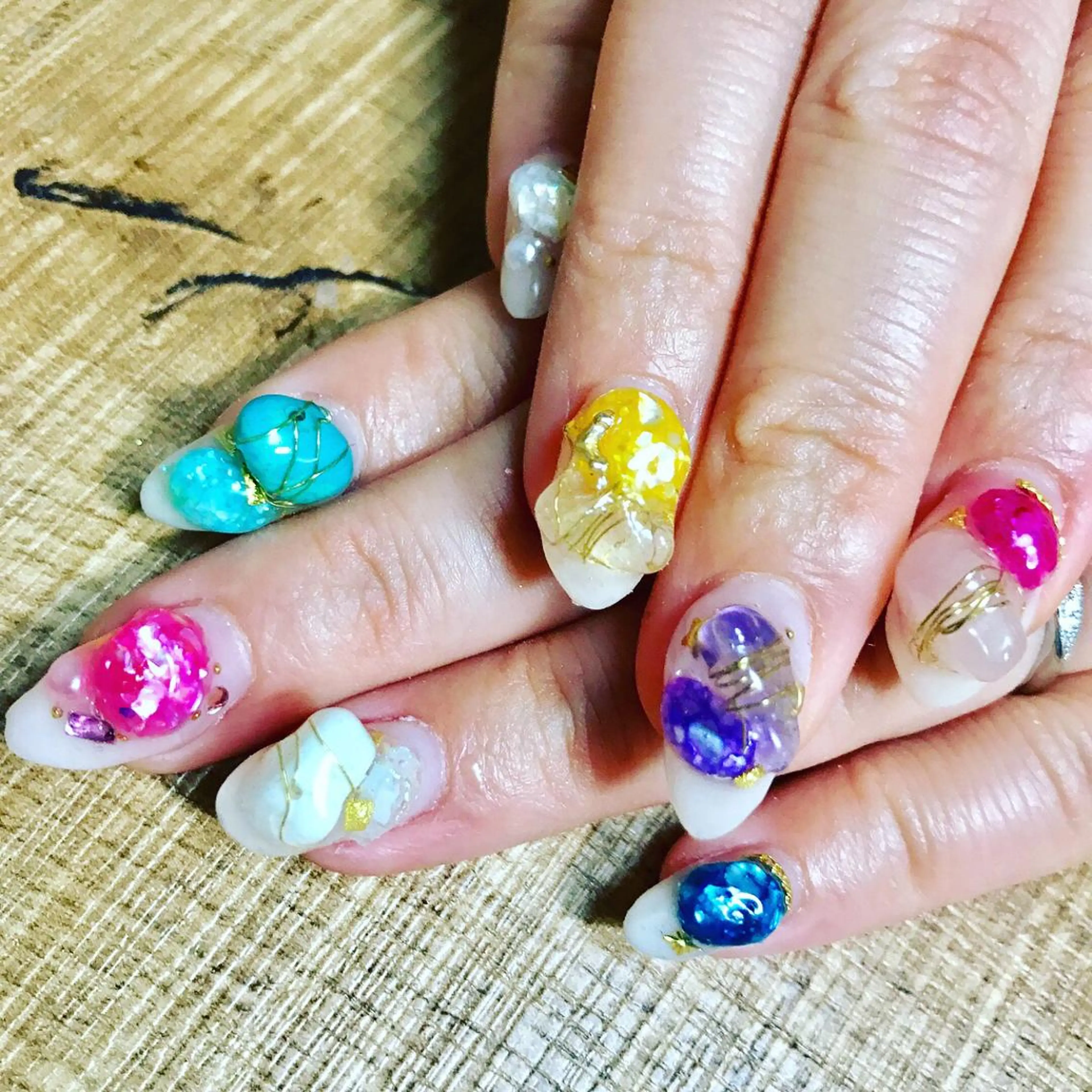 ネイル アートネイル 安藤 Charlotteのネイルデザイン