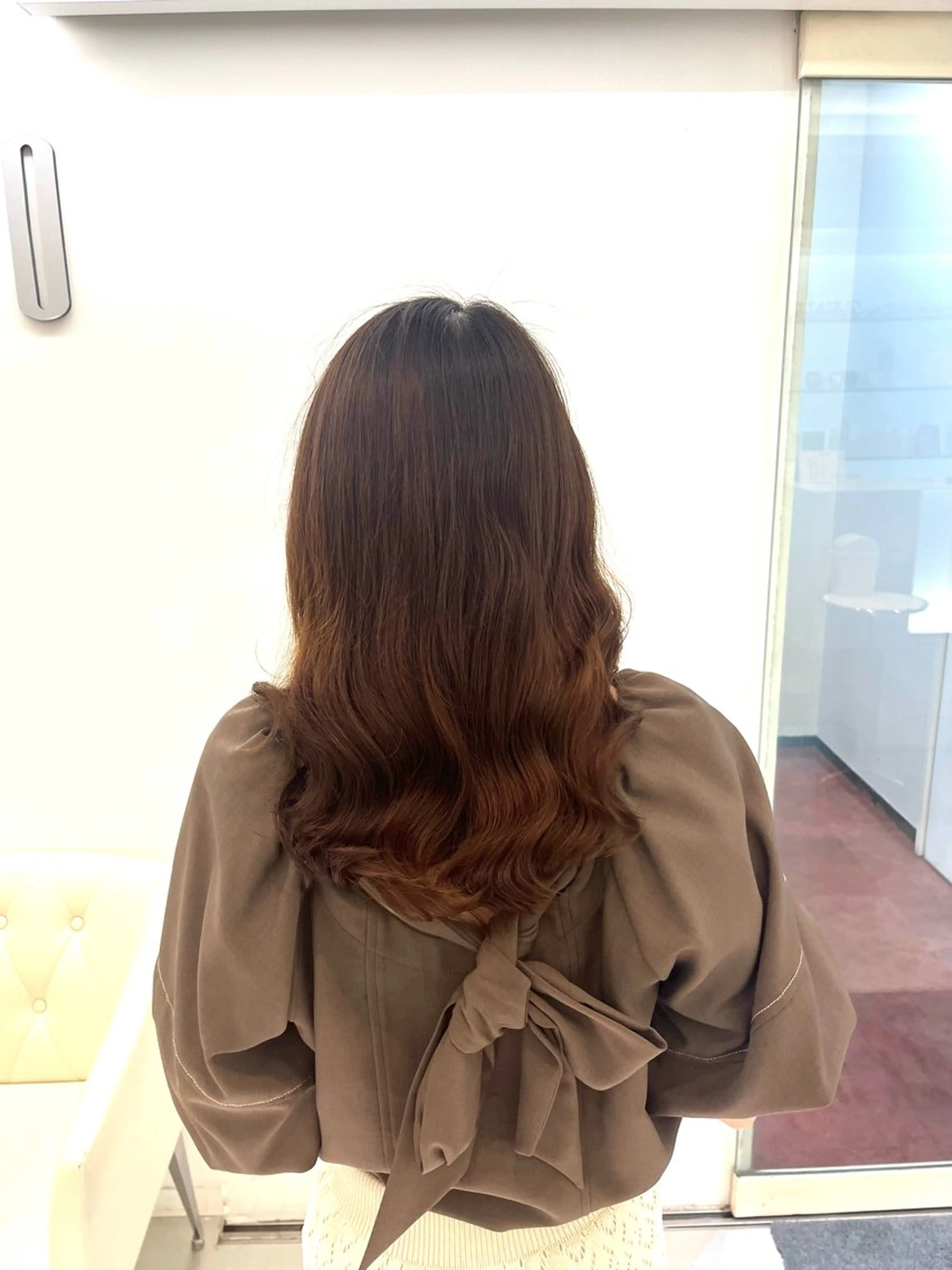 ロング パーマ カット パーマ トリートメント コテ巻き風パーマ 藤澤　知彌のヘアスタイル