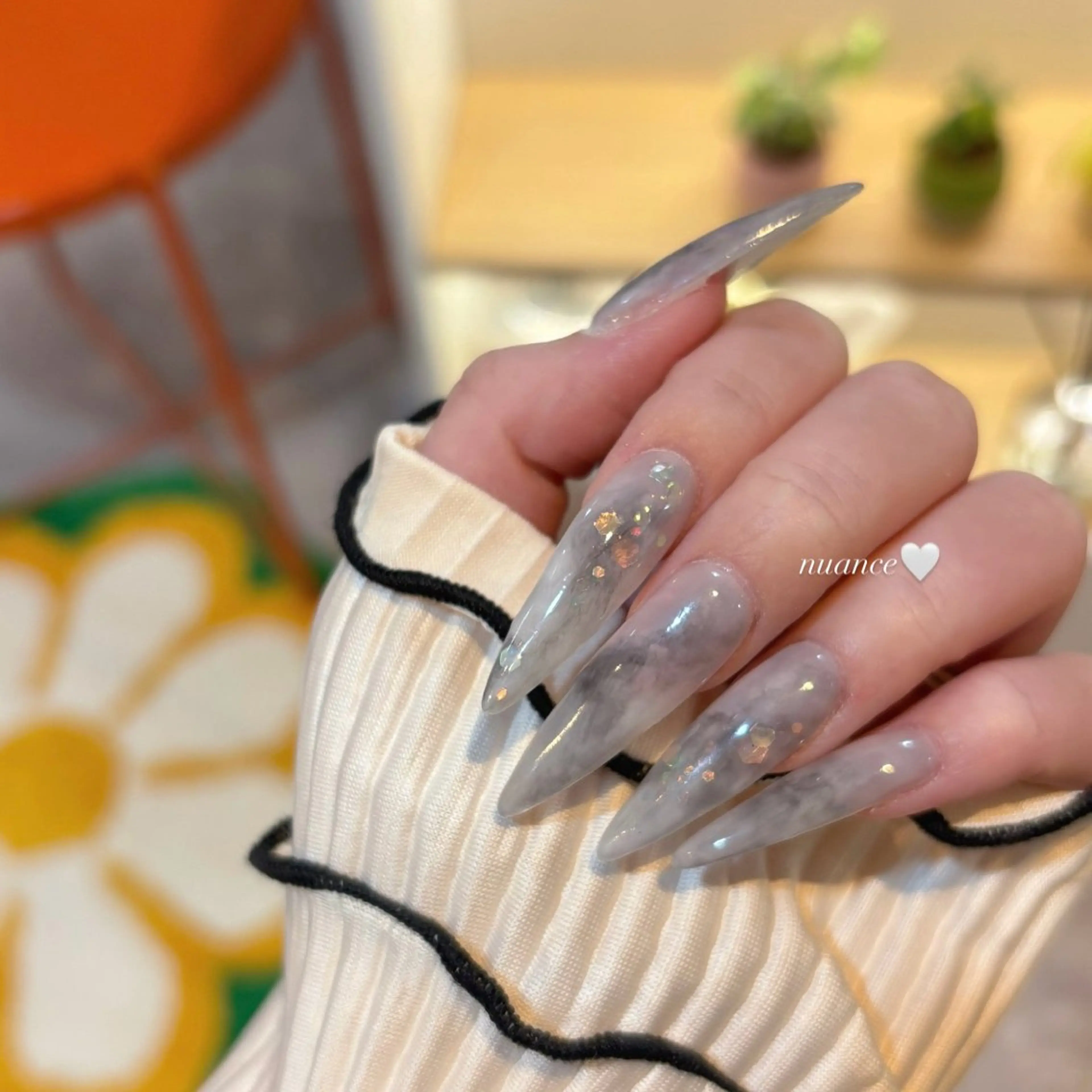 ネイル ハンドネイル 𝑬𝑹𝑰𝑲𝑨 𓂃🎀𓈒𓏸のネイルデザイン