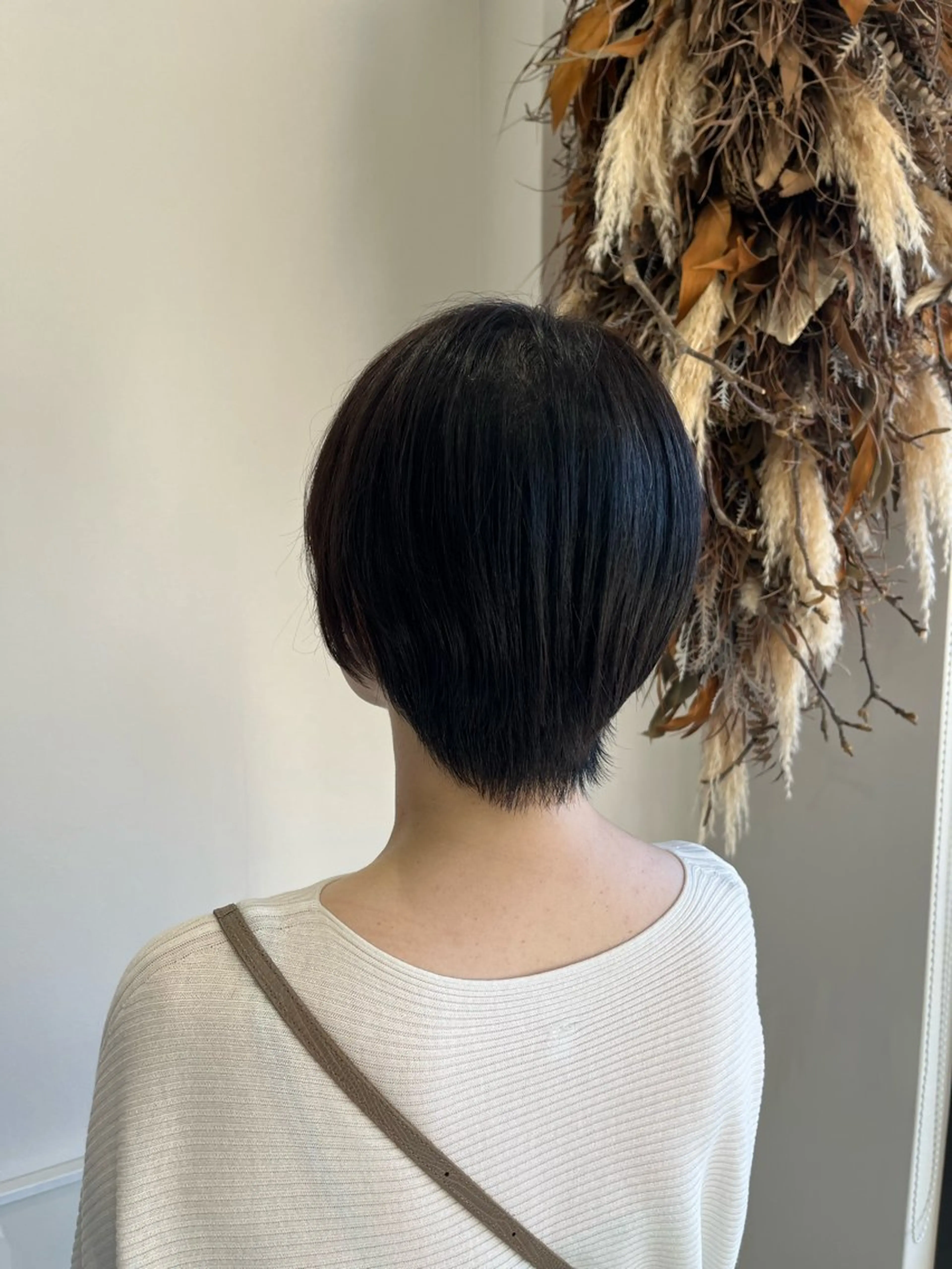 ショート くせ毛 ショートヘア 🖱️ナチュラルヘア 鍋谷美帆🖱️のヘアスタイル