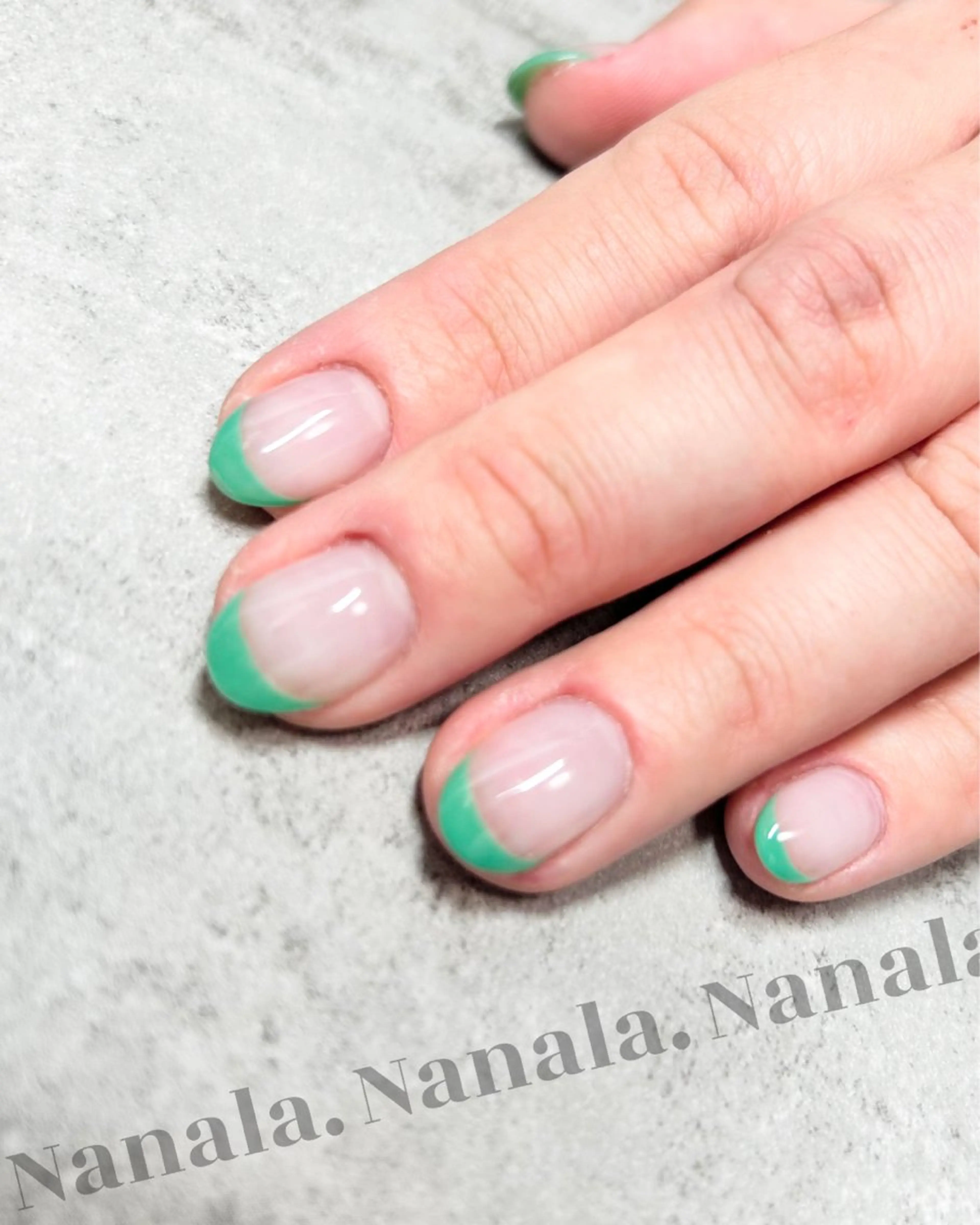 HAND⭐️フレンチネイル⭐️ ご新規様オフ無料/自店オフ無料 他店オフは+¥1500の写真