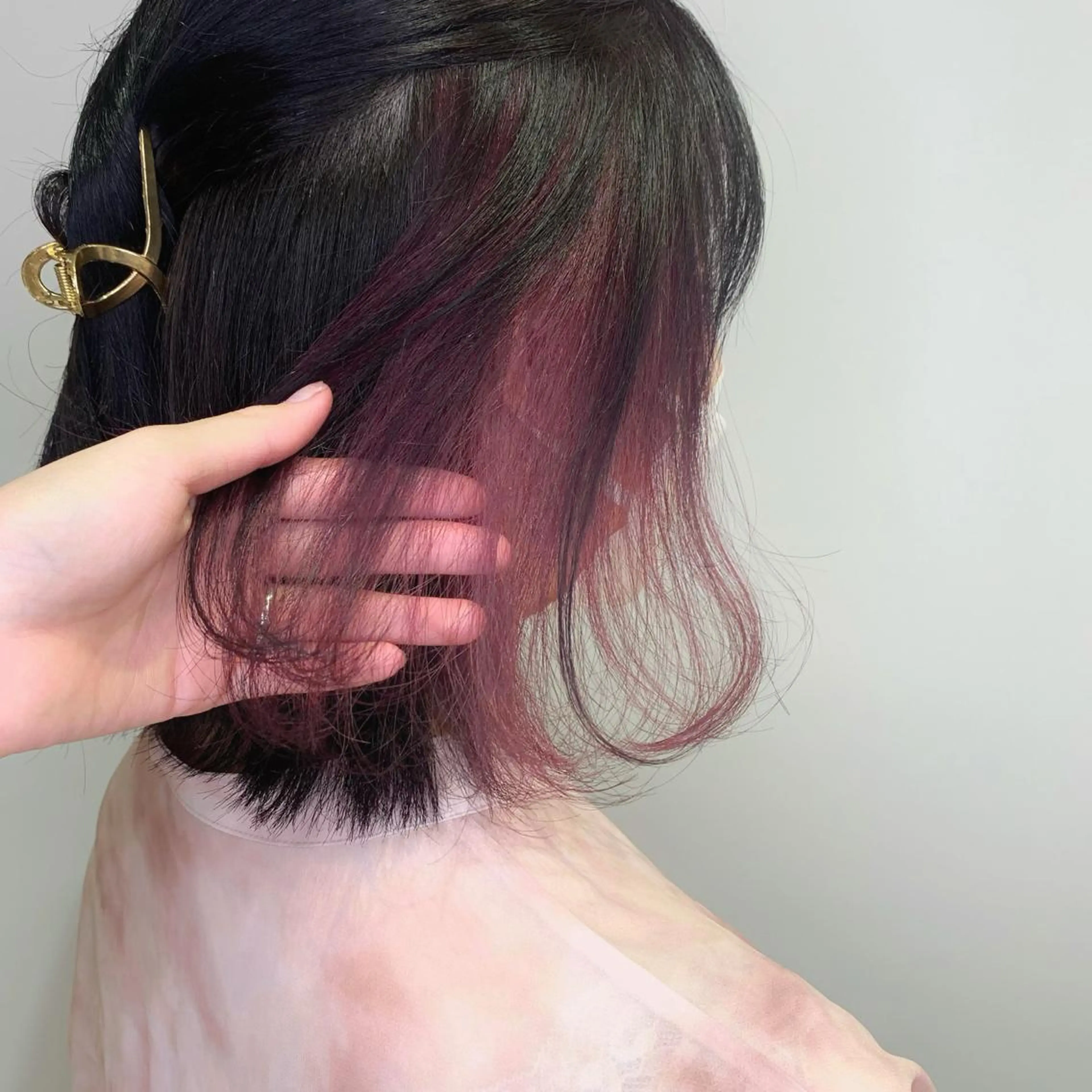 ミディアム カラー ヘアカラー トリートメント 近藤千翔🩵 髪質改善Periodのエステ・リラクイメージ