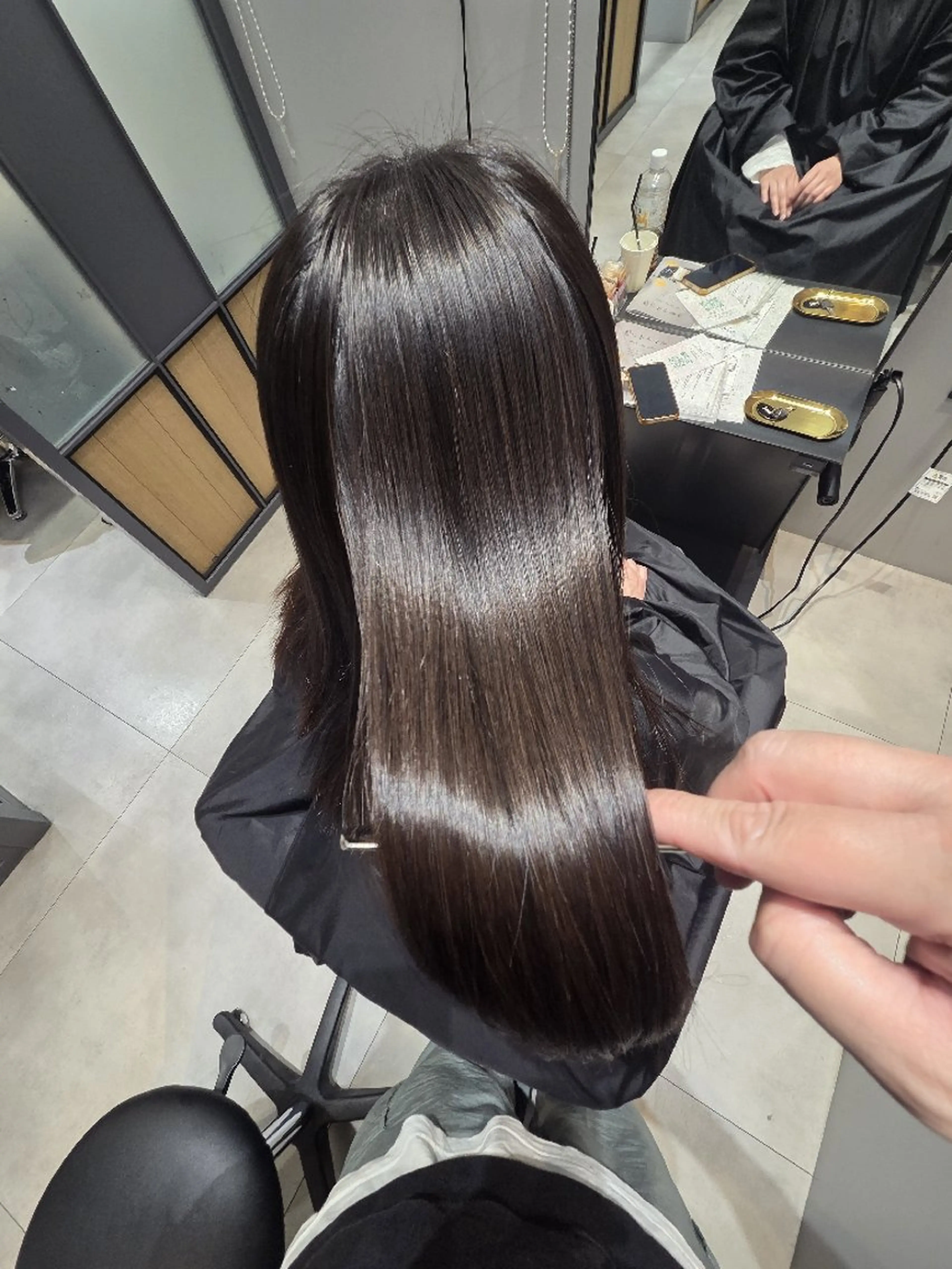 ♦️似合わせ小顔cut+ダメージレス酸性縮毛矯正の写真