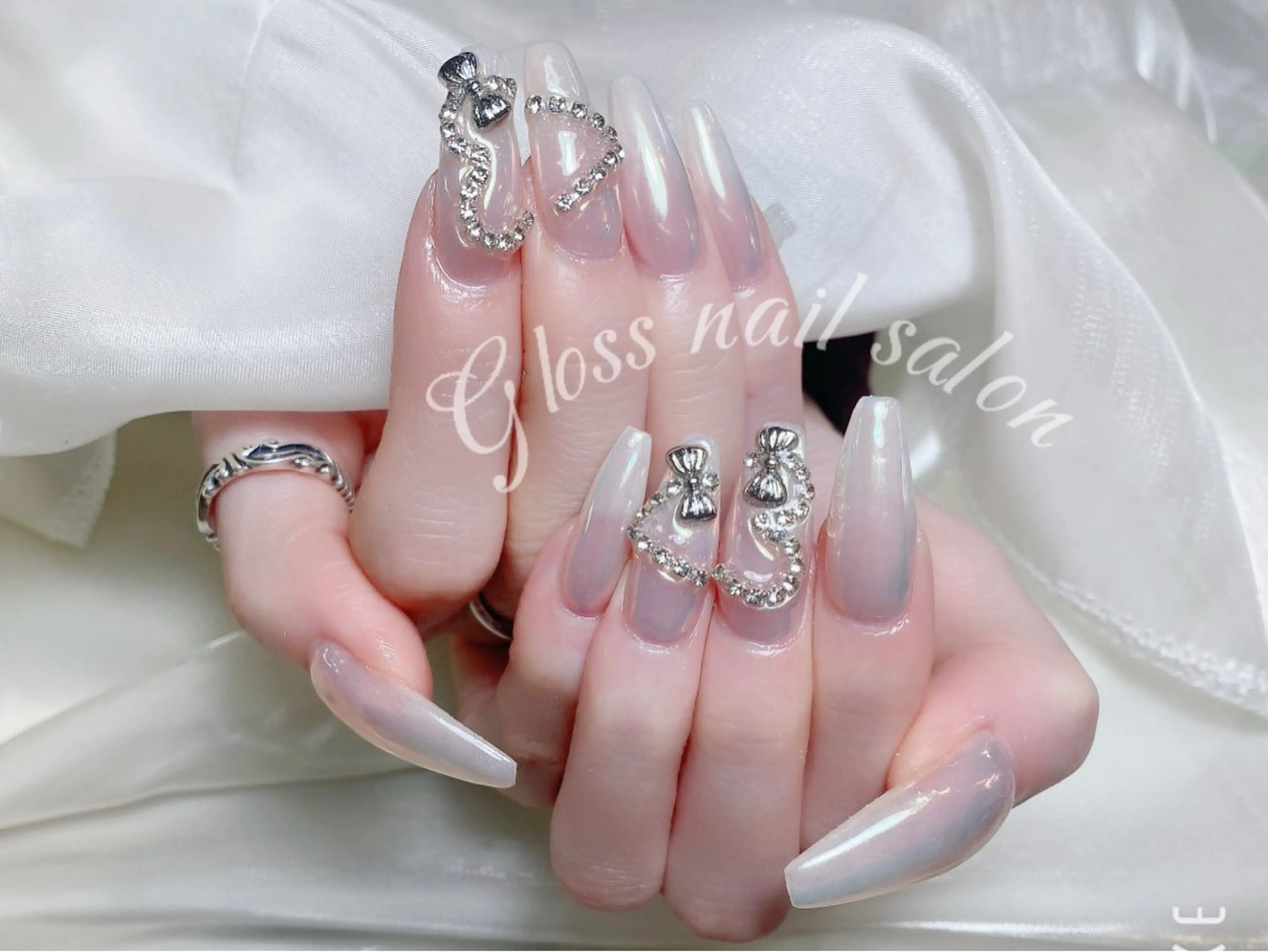 ネイル Yuna✨ Gloss nailのネイルデザイン