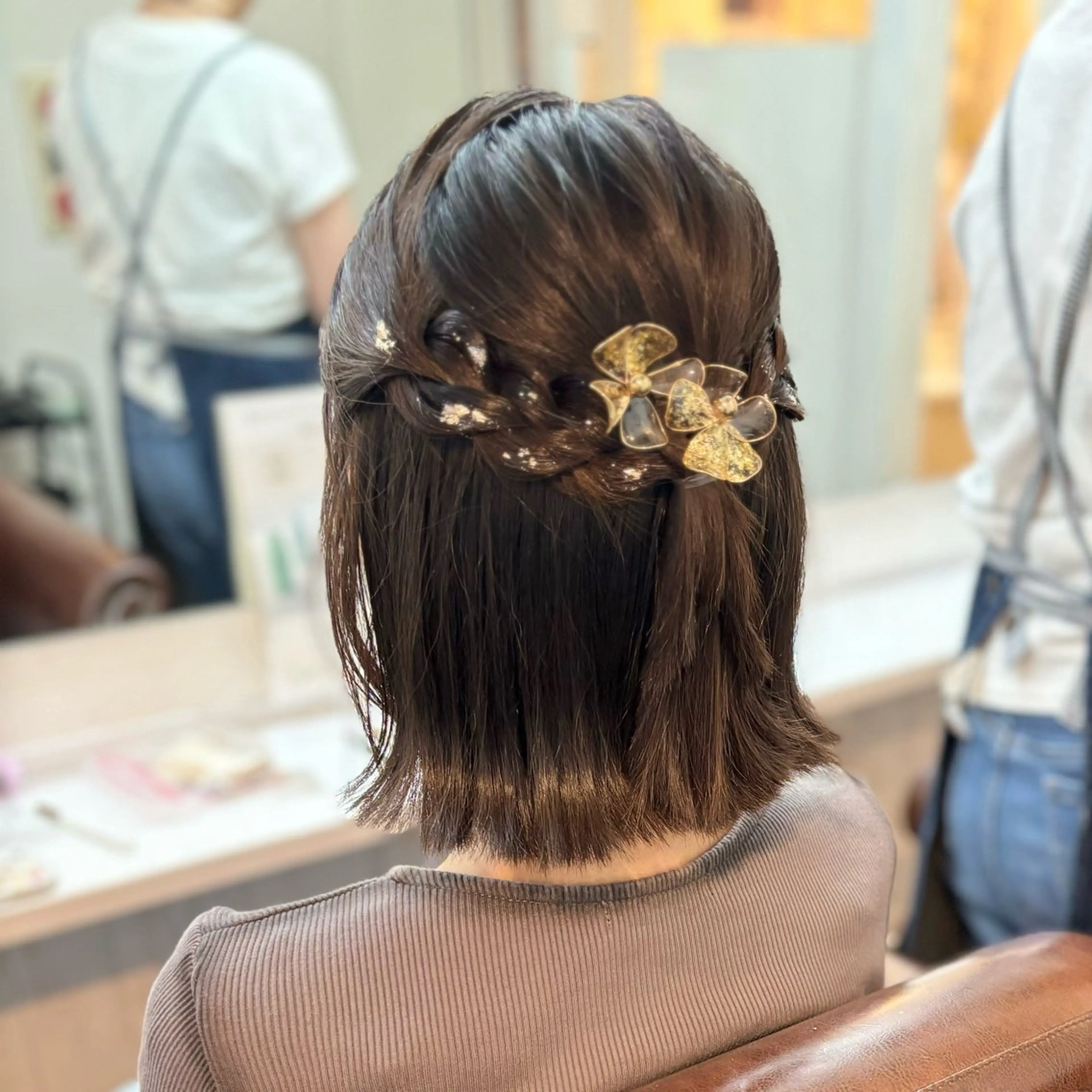 ミディアム ヘアアレンジ ハーフアップ ボブ elua kanekoの眉毛・アイブロウイメージ