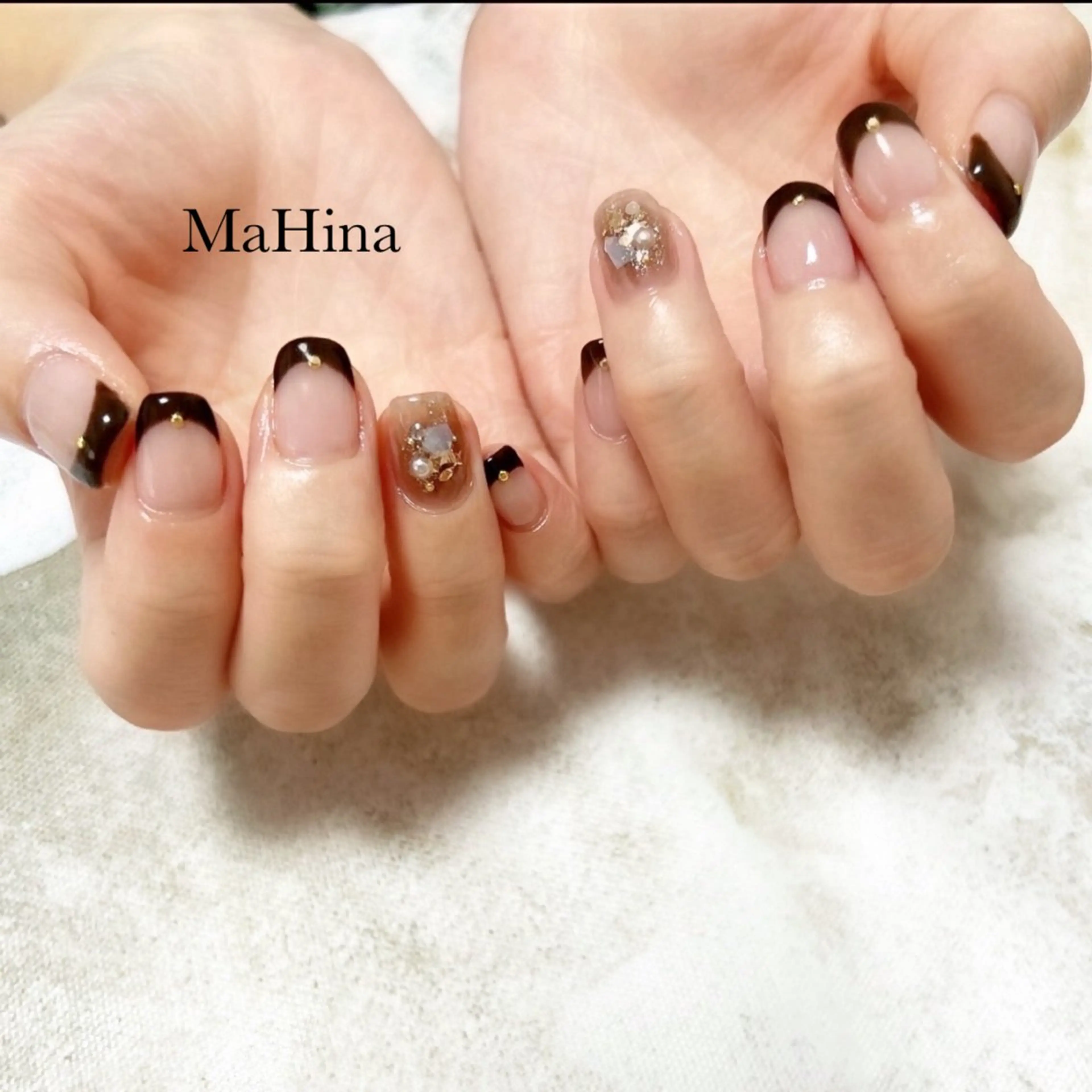 ネイル ブラウン フレンチネイル ジェルネイル ニュアンスネイル ハンドネイル Le Vernis MaHina・まひなのネイルデザイン