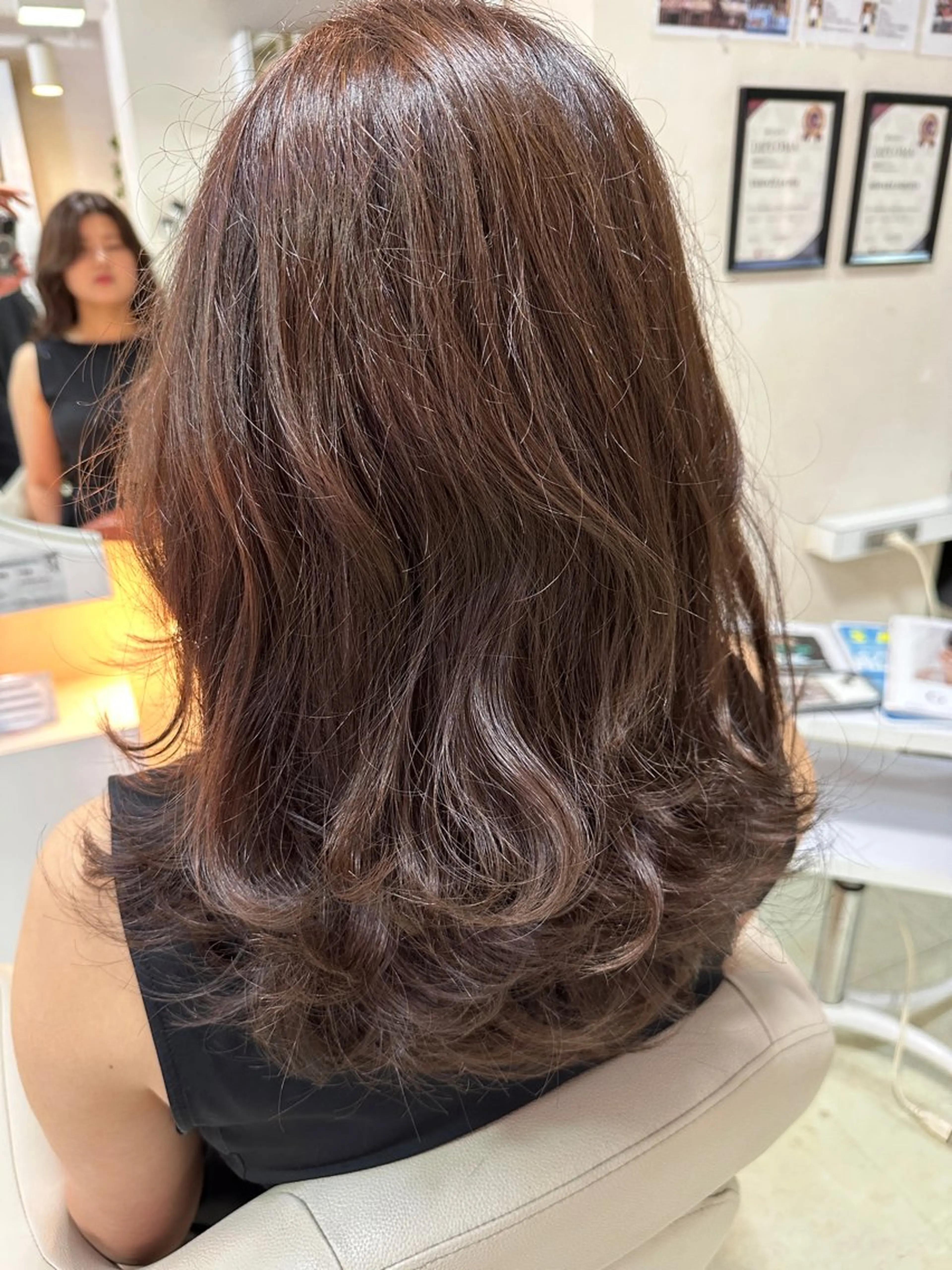 ロング パープルカラー ヘアカラー Ishitani /give 玉造のヘアスタイル