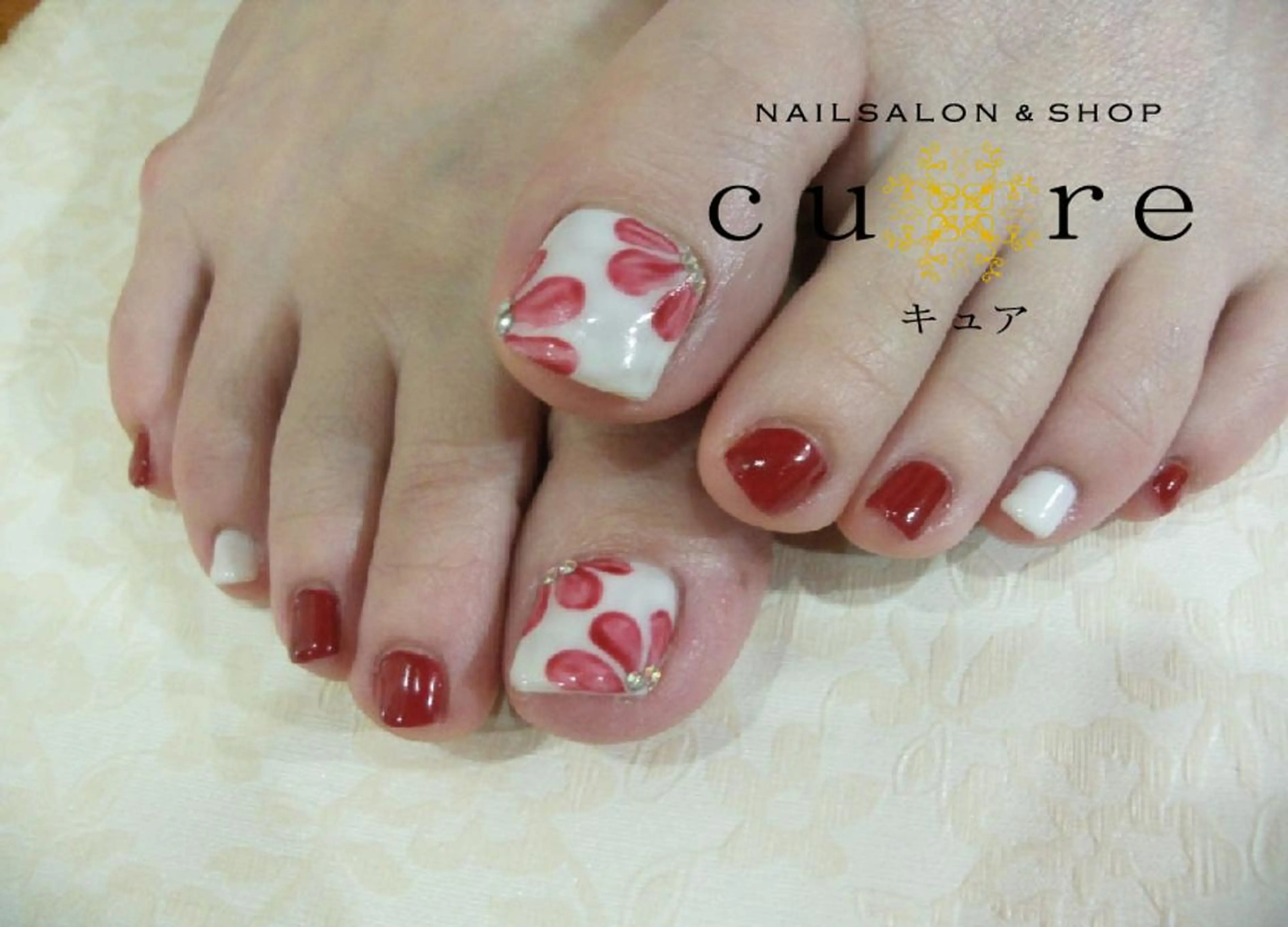 ネイル フットネイル ジェルネイル ハンドネイル ネイルサロン Cureのネイルデザイン