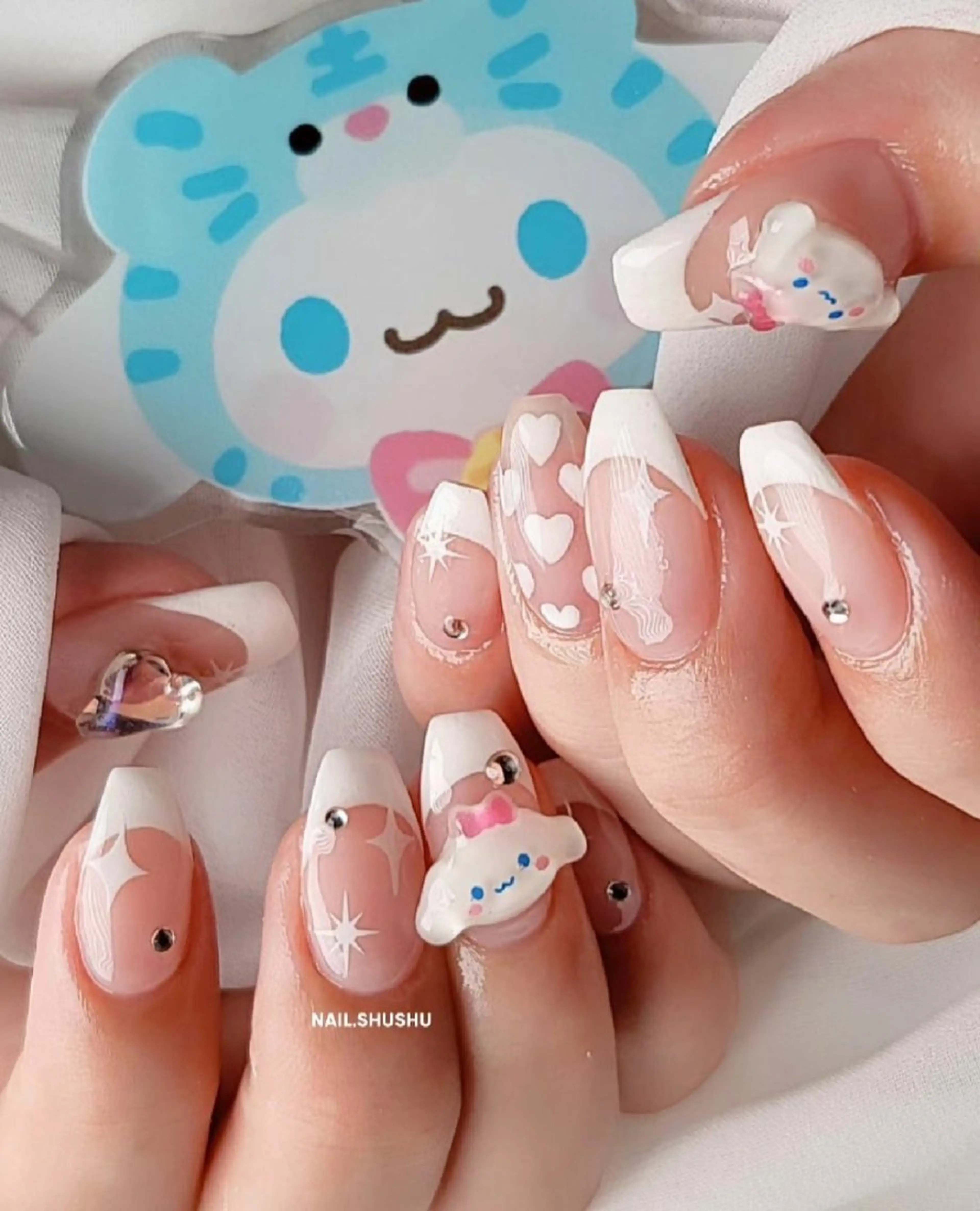 ネイル 持ち込み ニュアンスネイル ワンカラーネイル シンプルネイル 3dパーツ/流行り 👧shushu❤️のネイルデザイン