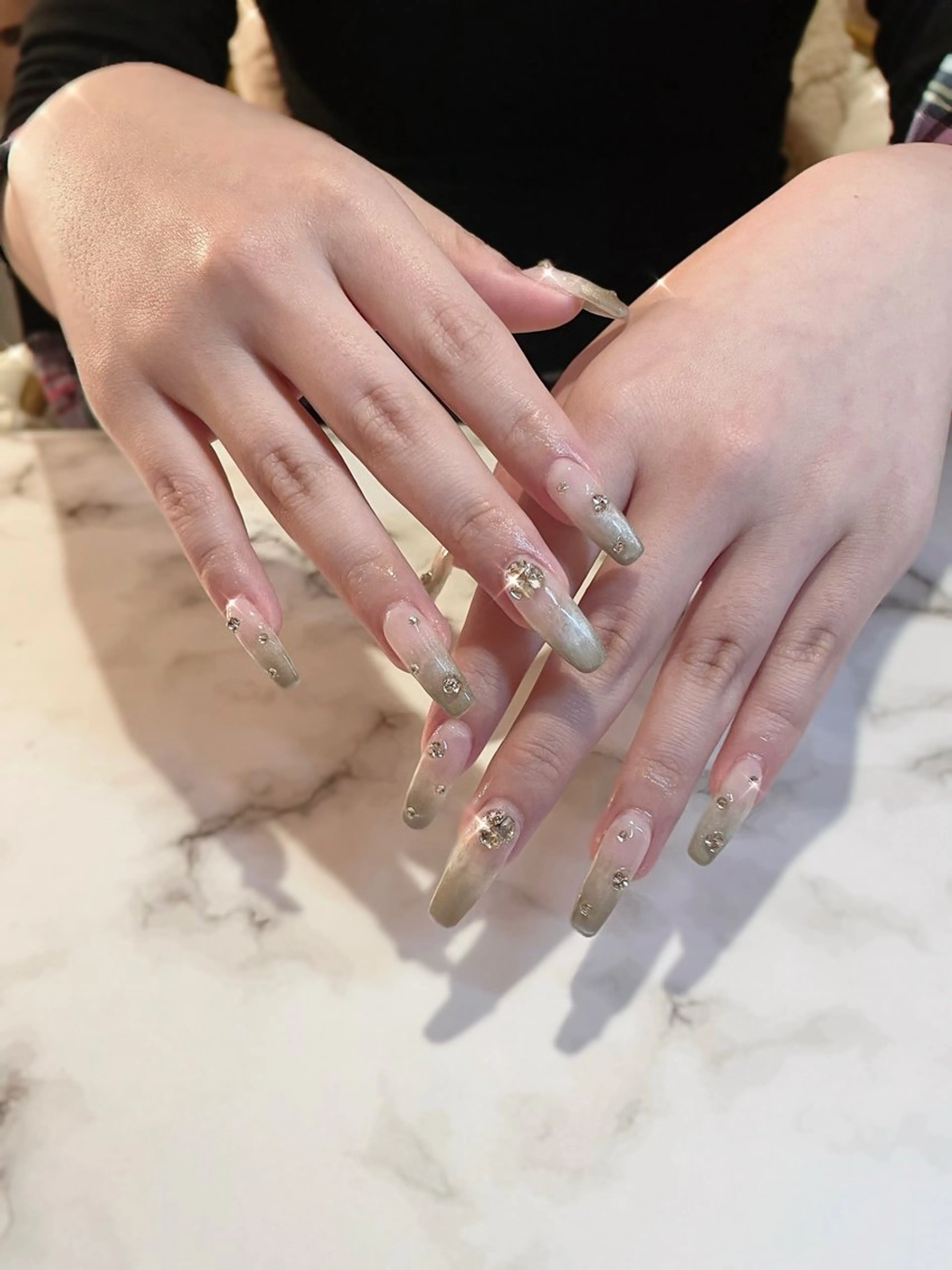 ネイル グラデーション Liebe あいりのネイルデザイン