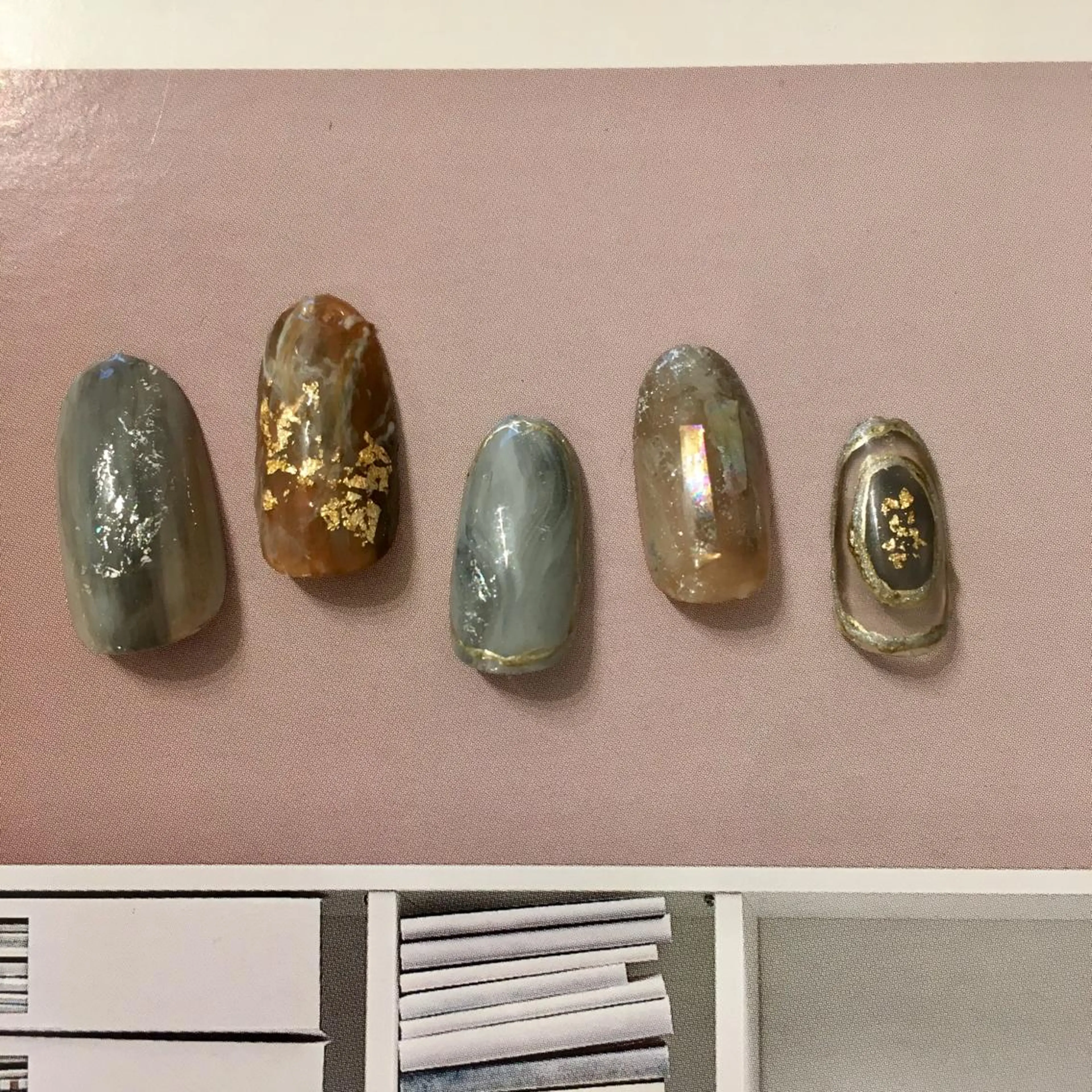 ネイル 栗林 実莉のネイルデザイン