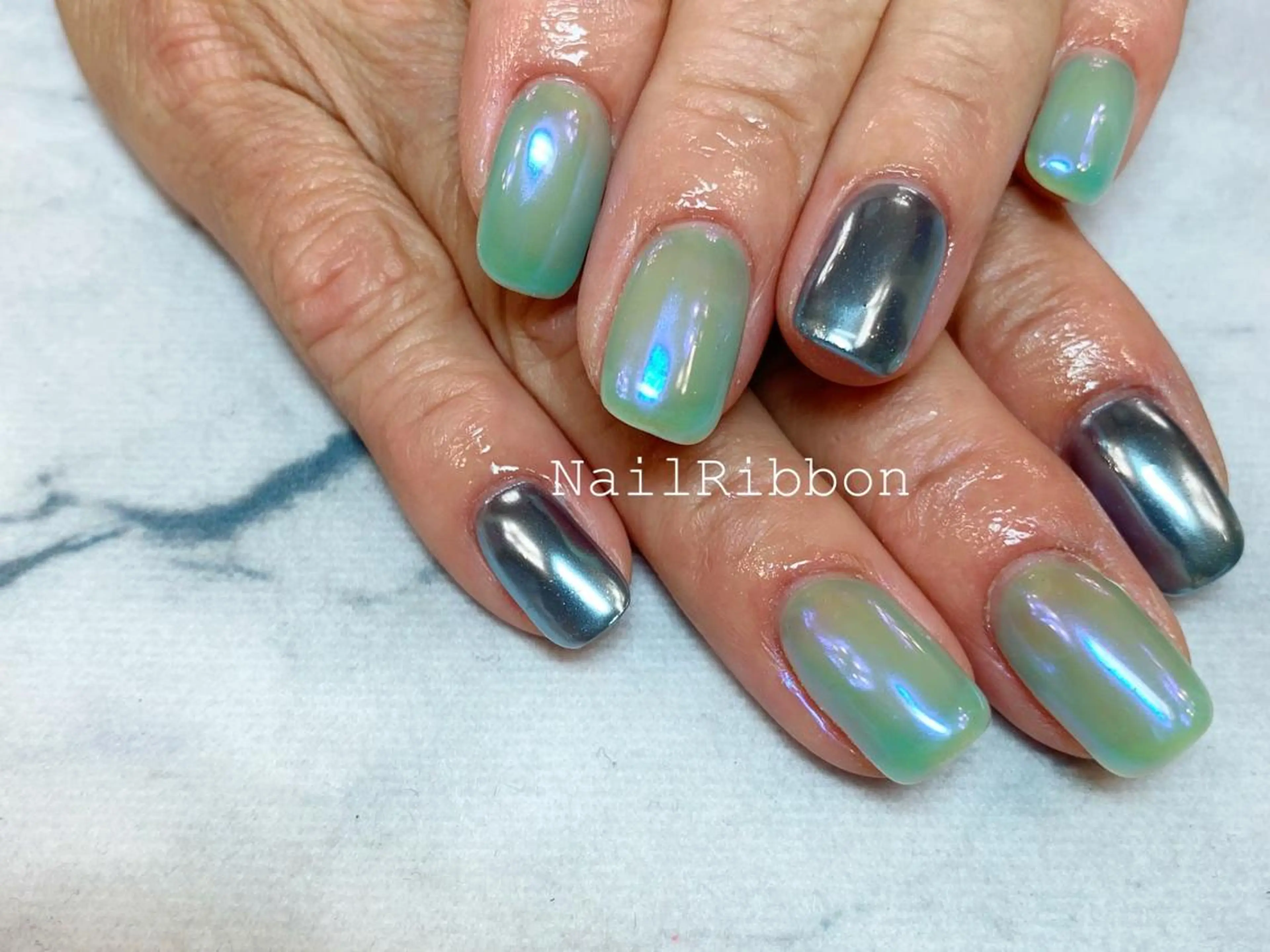 ネイル SWAMP nails所属・🎀ネイルサロン RIRI🎀のネイルデザイン