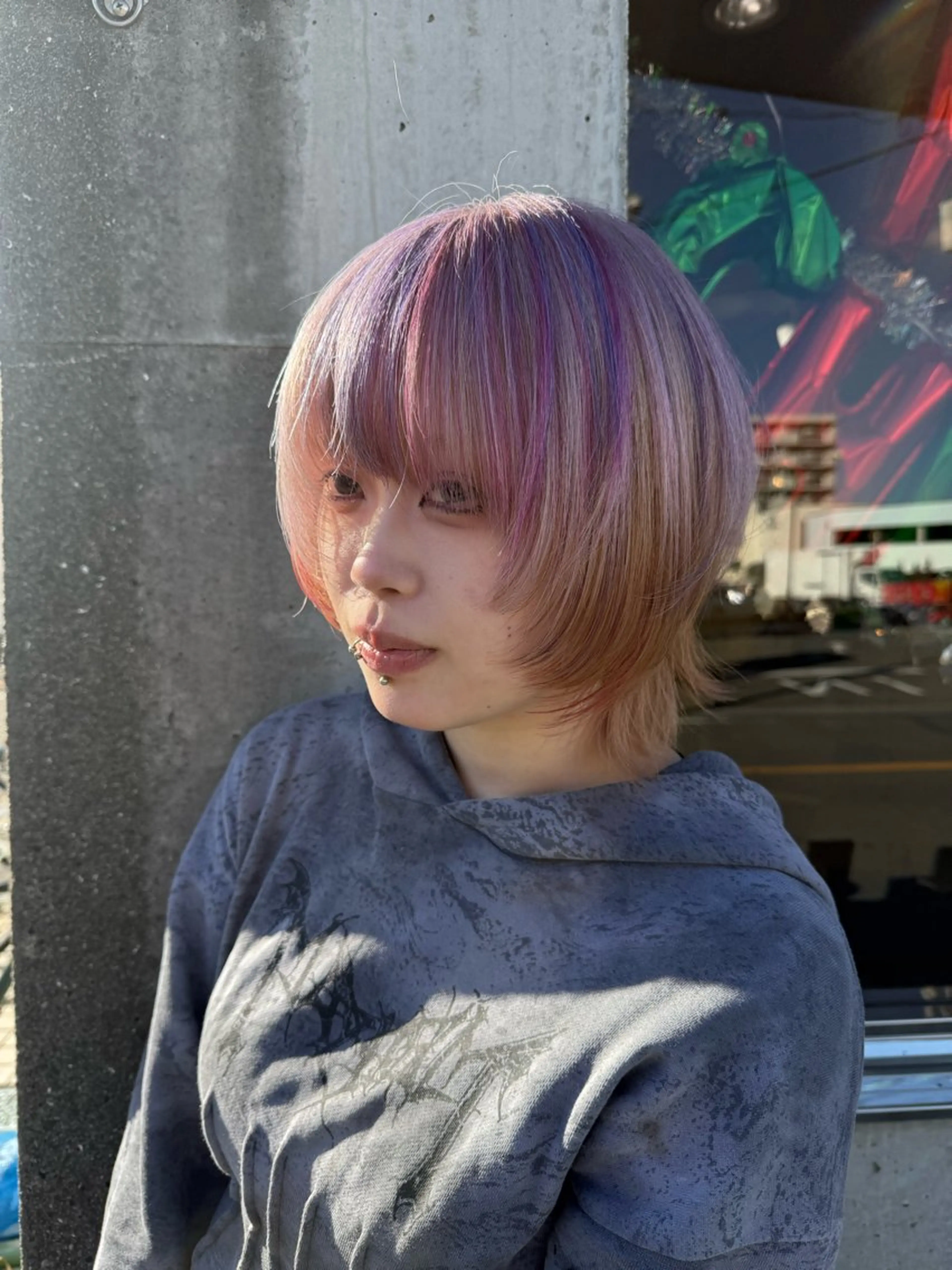 ミディアム カラー カット ヘアカラー シモダ クルミのヘアスタイル