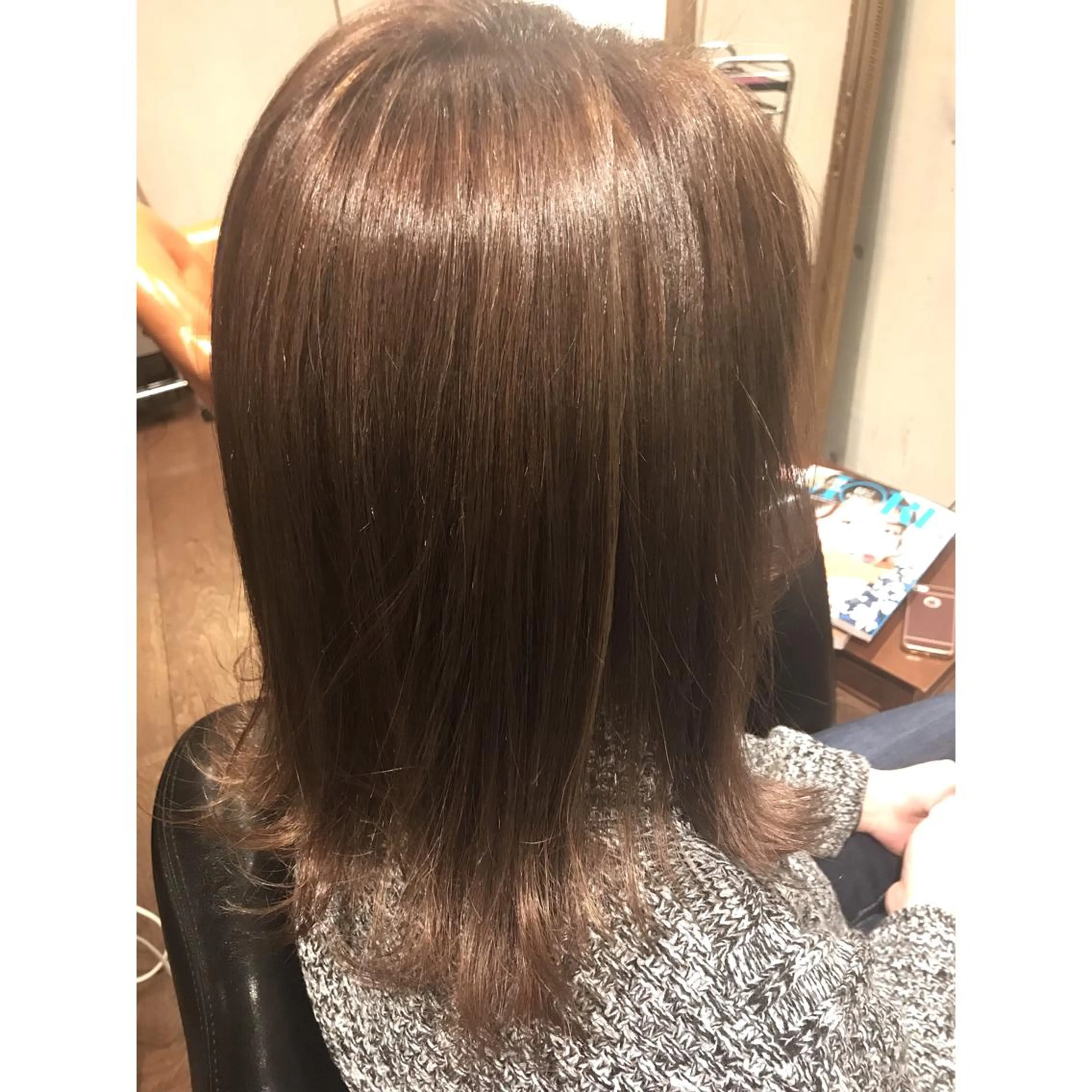 ミディアム カラー アッシュ アッシュグレー アッシュグレージュ グレージュ ハイライトカラー マエダ　カズエ🫶 coronahairのヘアスタイル