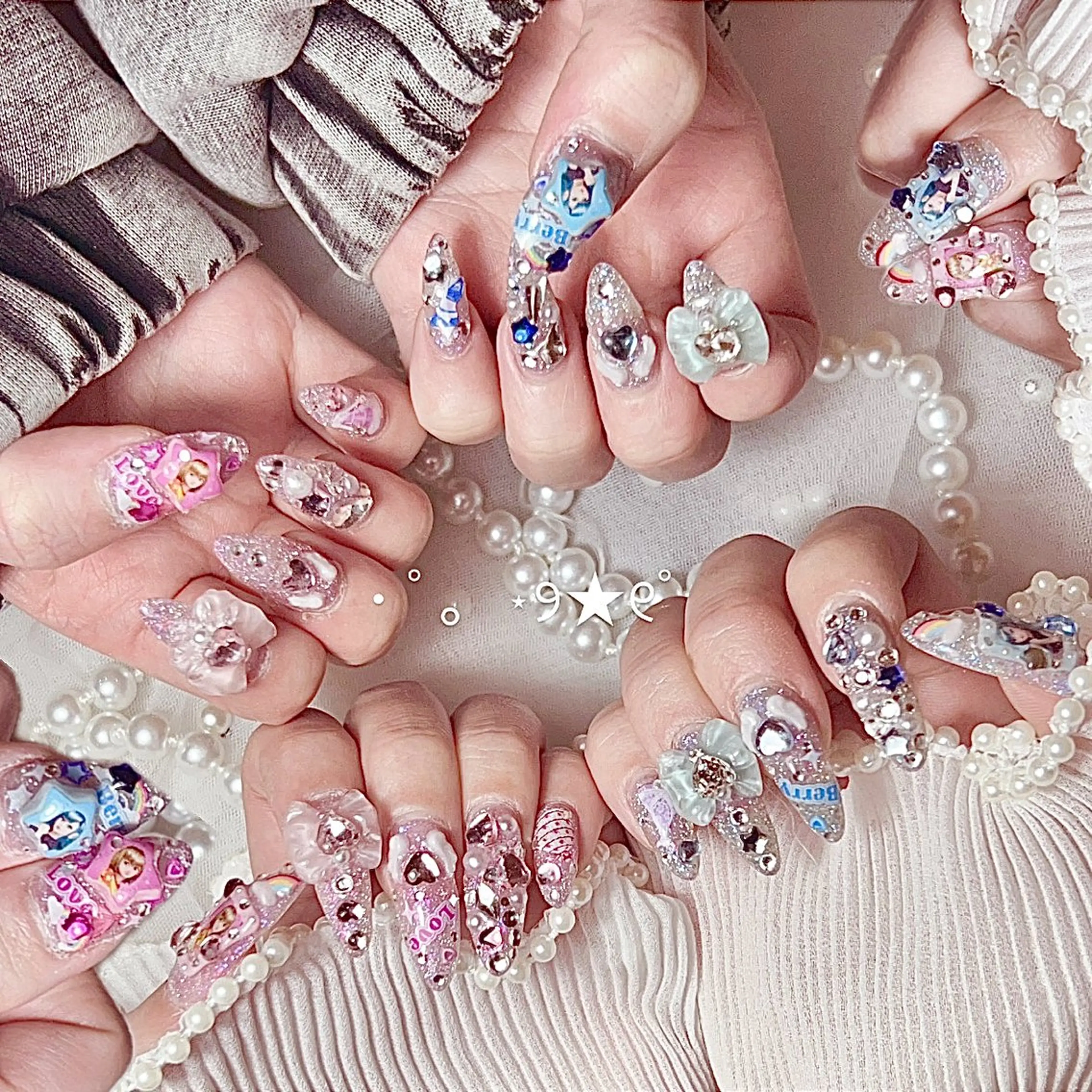 ネイル Momoka .のネイルデザイン