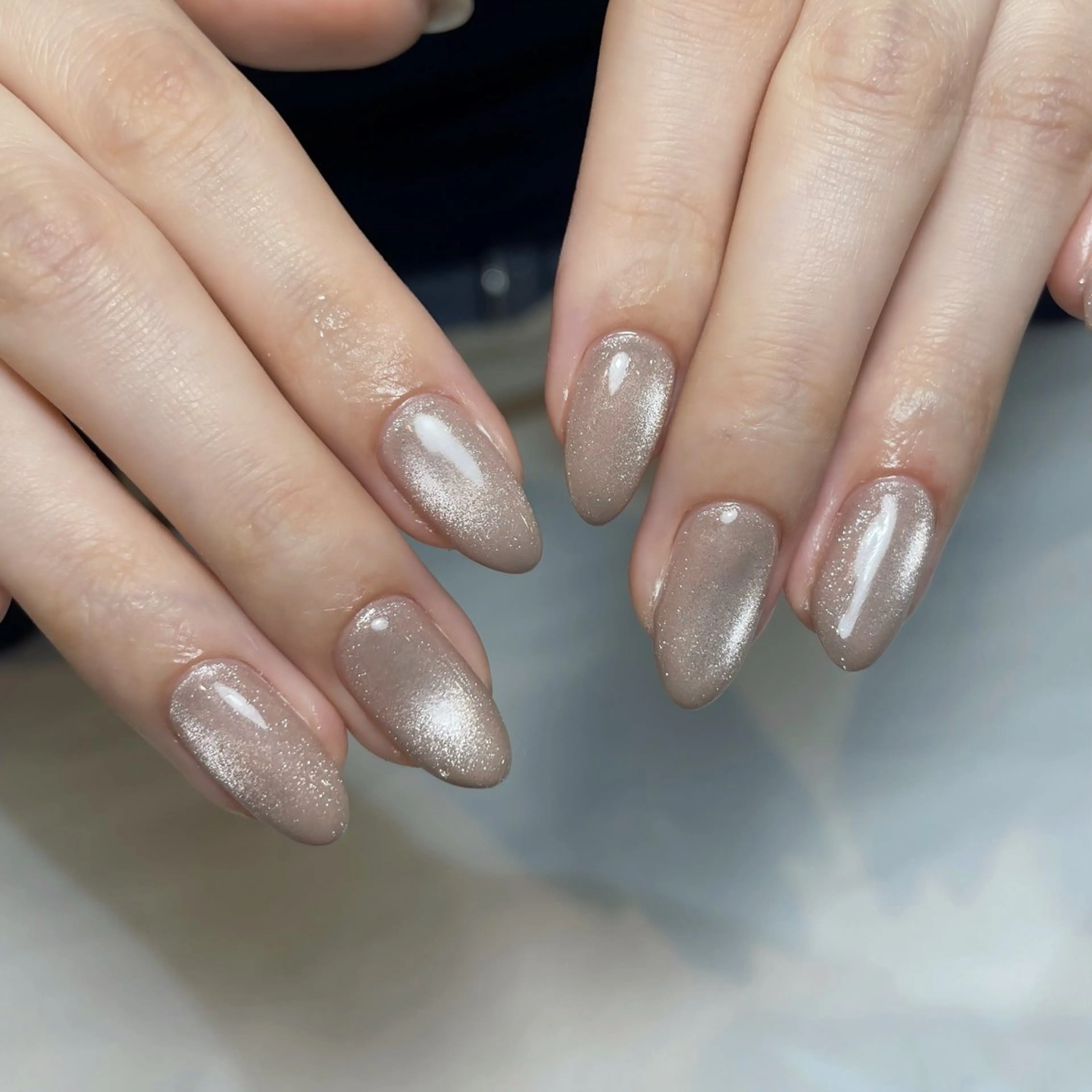 ネイル グラデーション ラメ(グリッター) ラメグラデーション ワンカラーネイル シンプルネイル ハンドネイル MARU NAIL Izumiのネイルデザイン
