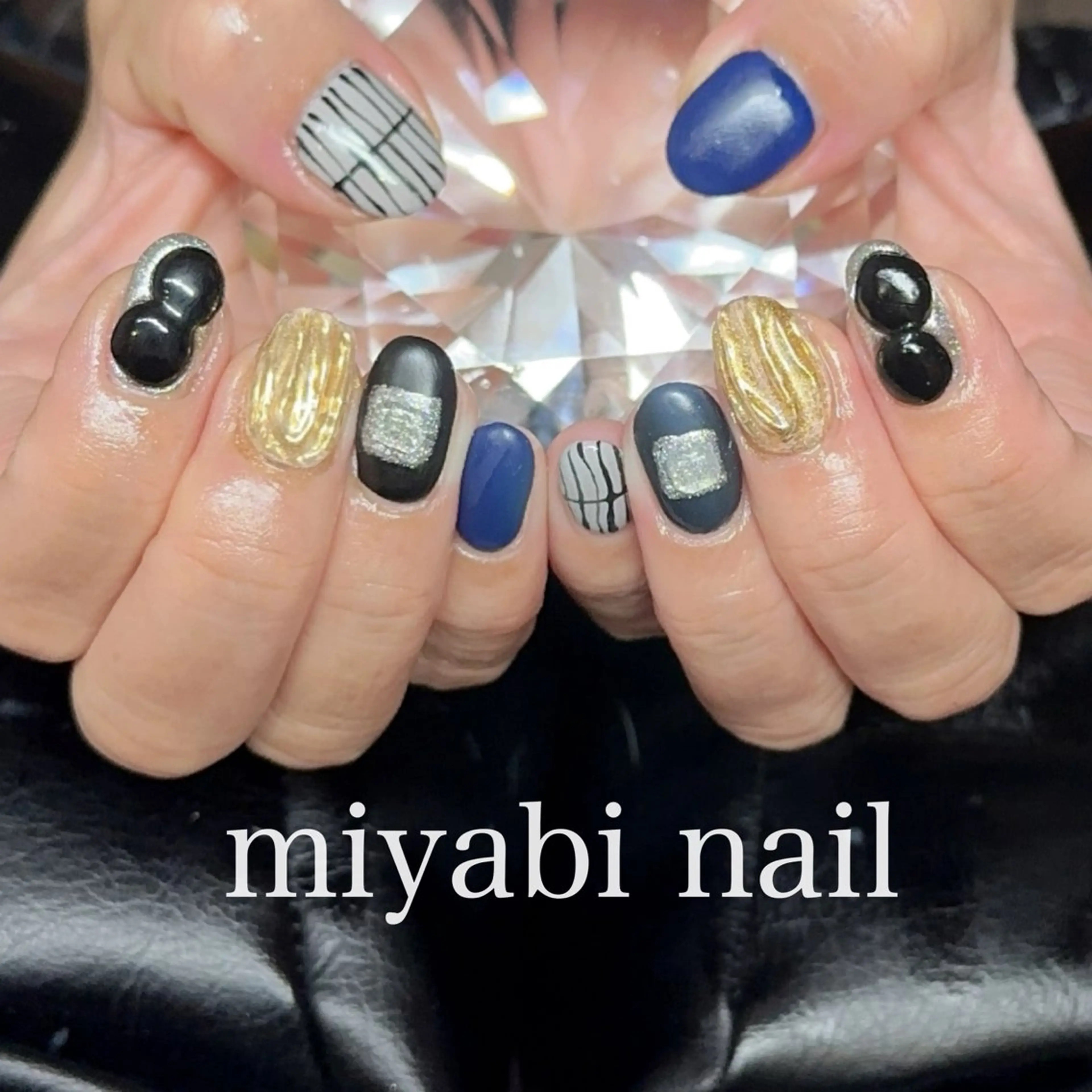 ネイル アートネイル ジェルネイル マットネイル ミラーネイル 持ち込み ハンドネイル miyabi nail 桂川駅近くのネイルデザイン