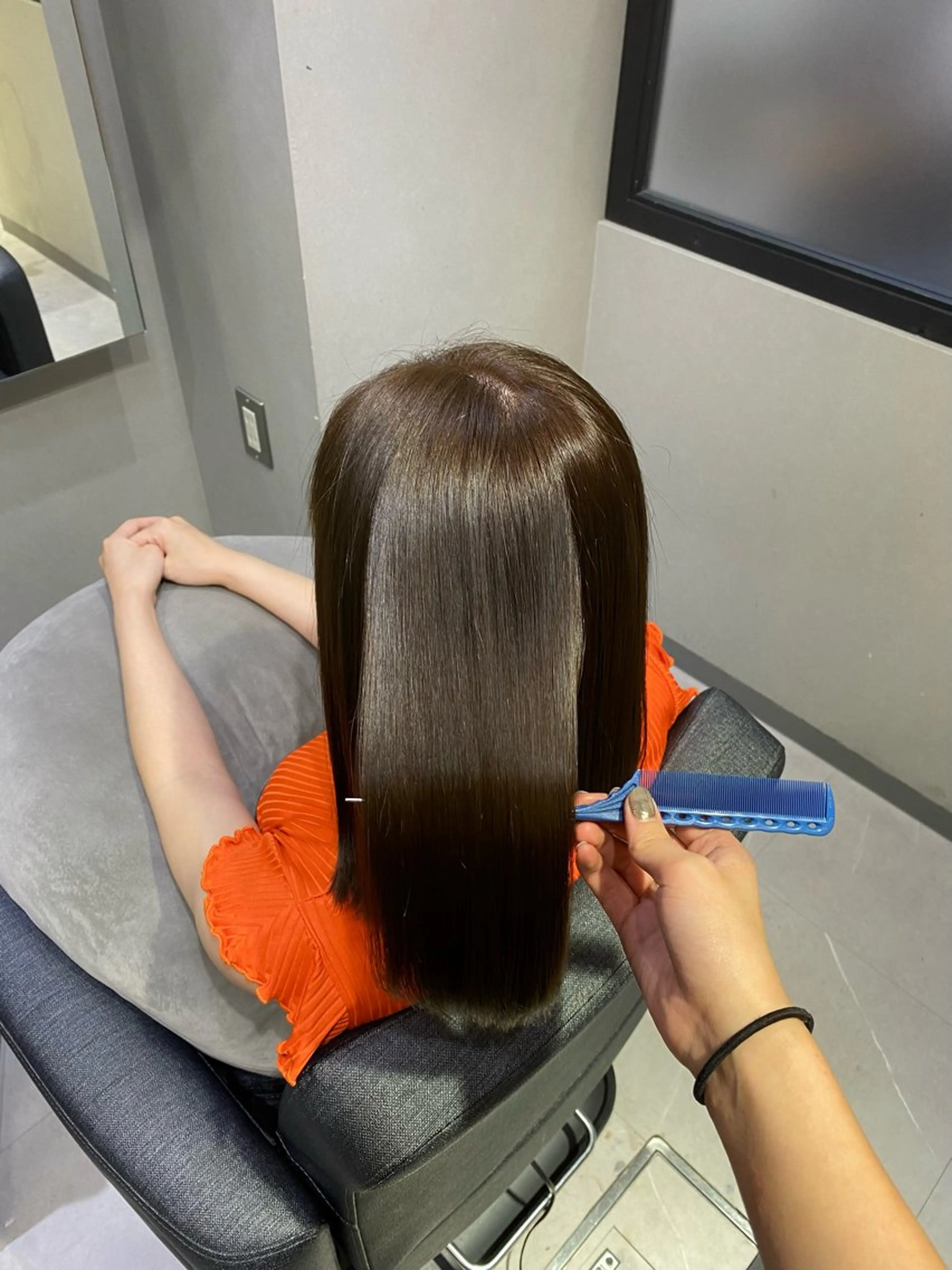 セミロング アッシュ トリートメント 🫧髪質改善 🌼きさき🌼のヘアスタイル