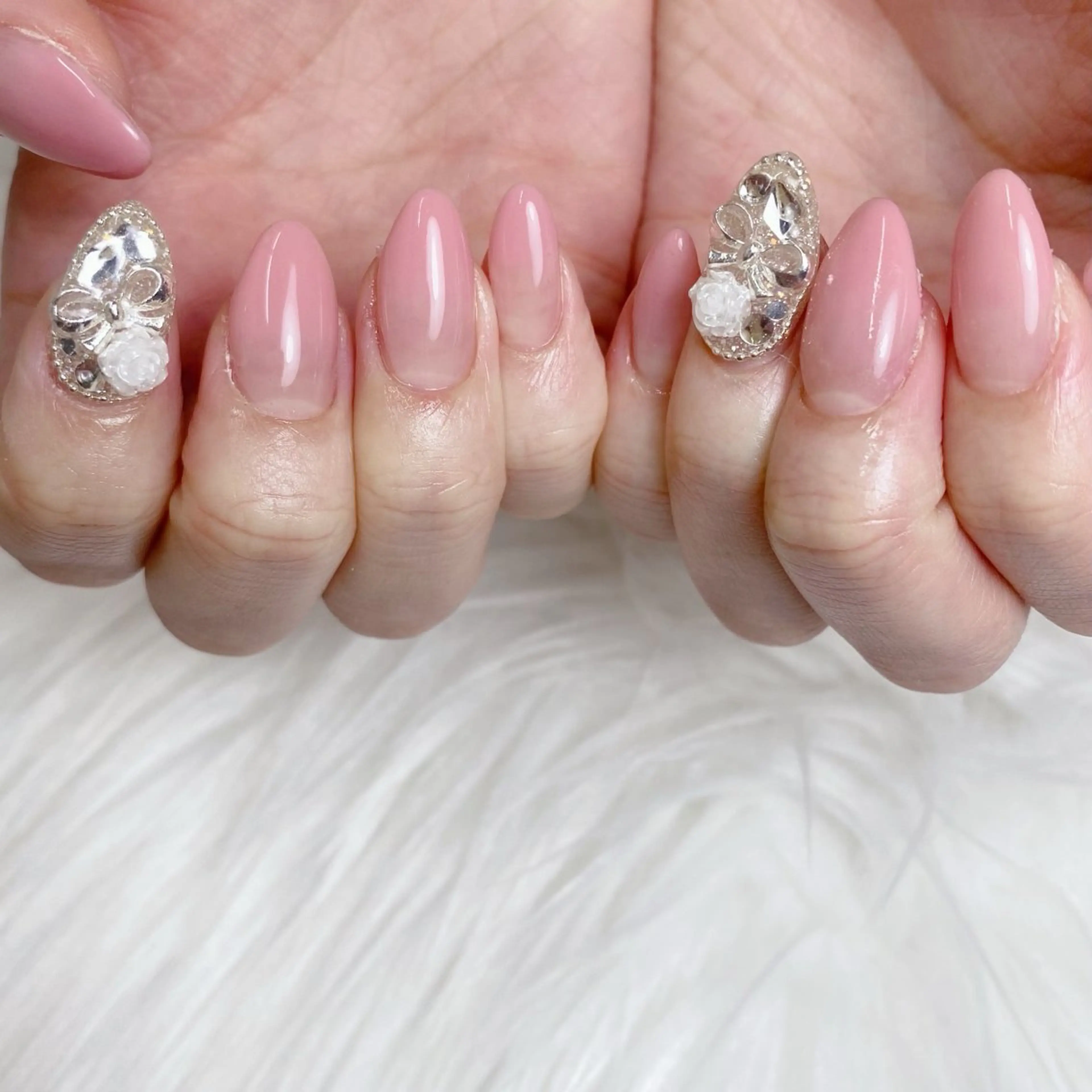 ネイル ハンドネイル フットネイル emma.nail kanakoのネイルデザイン