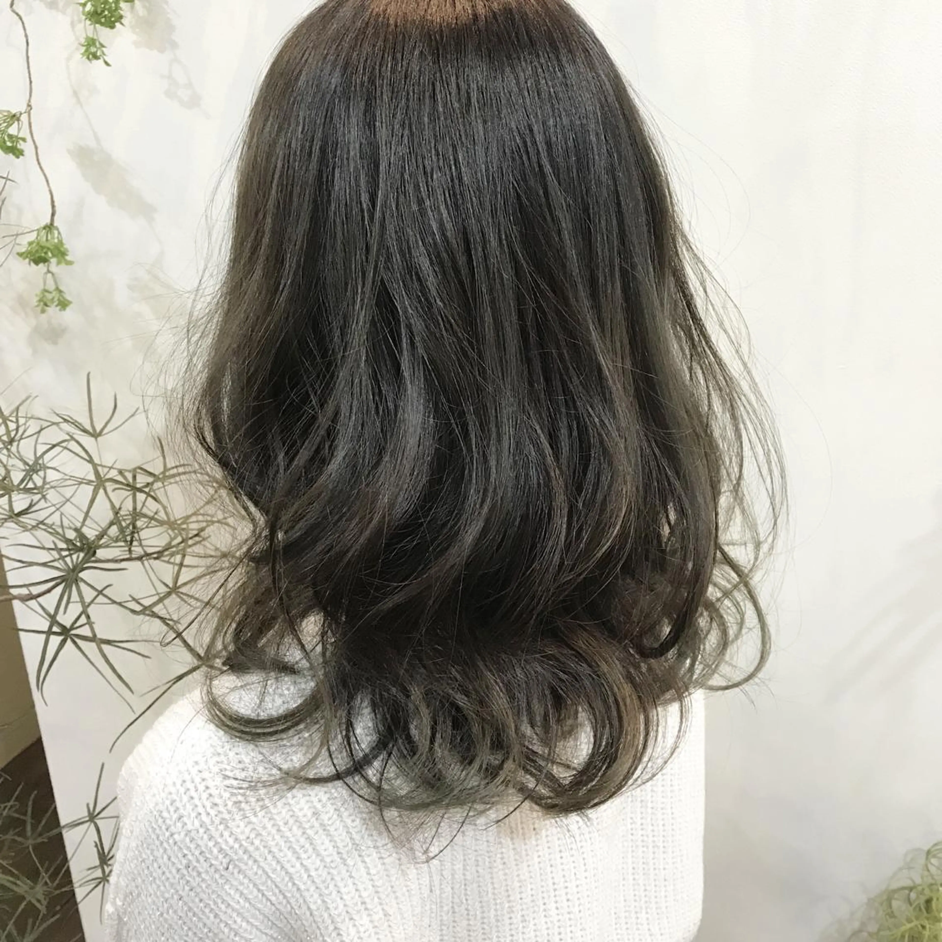 セミロング カラー パーマ ヘアアレンジ メンズ キッズ メンズハイライト アッシュ ハイライトカラー ハイライト ヘアカラー トリートメント kobayashi $hogoのヘアスタイル