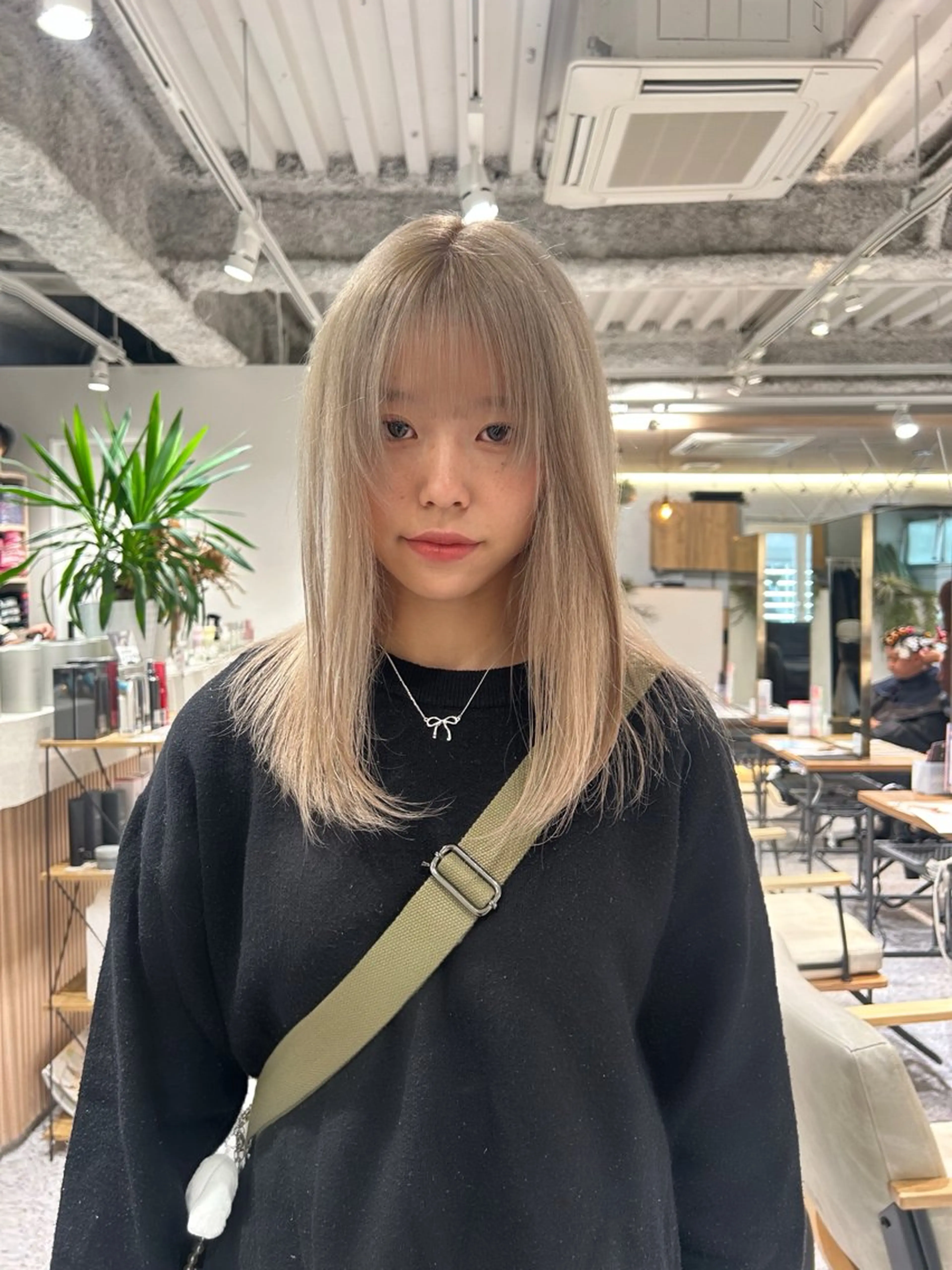 セミロング ヘアカラー hair&eye🎀 /momoKaのヘアスタイル