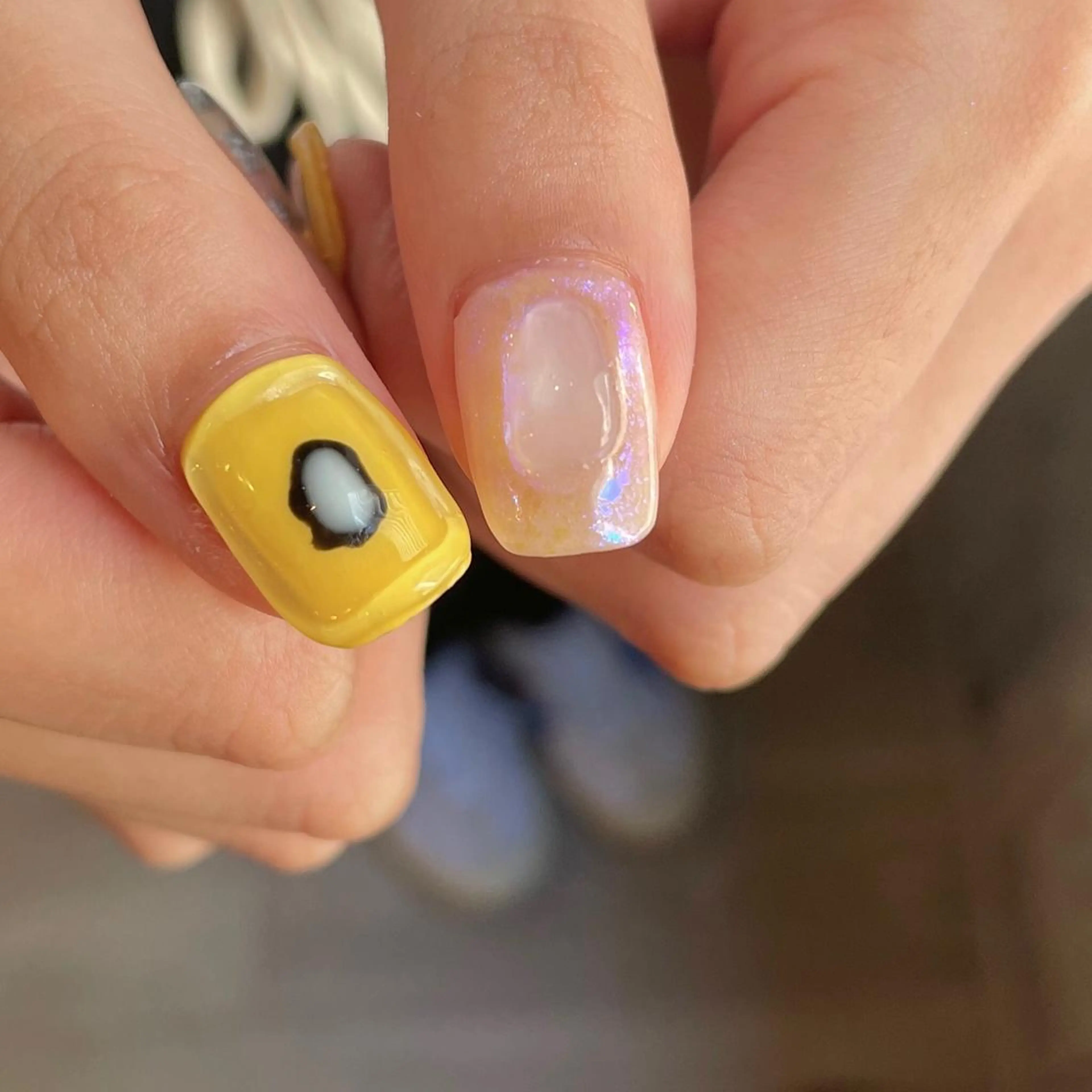 ネイル オーロラネイル ジェルネイル 氷ネイル・うるうるネイル 韓国ネイル マグネットネイル ハンドネイル &. momoのネイルデザイン