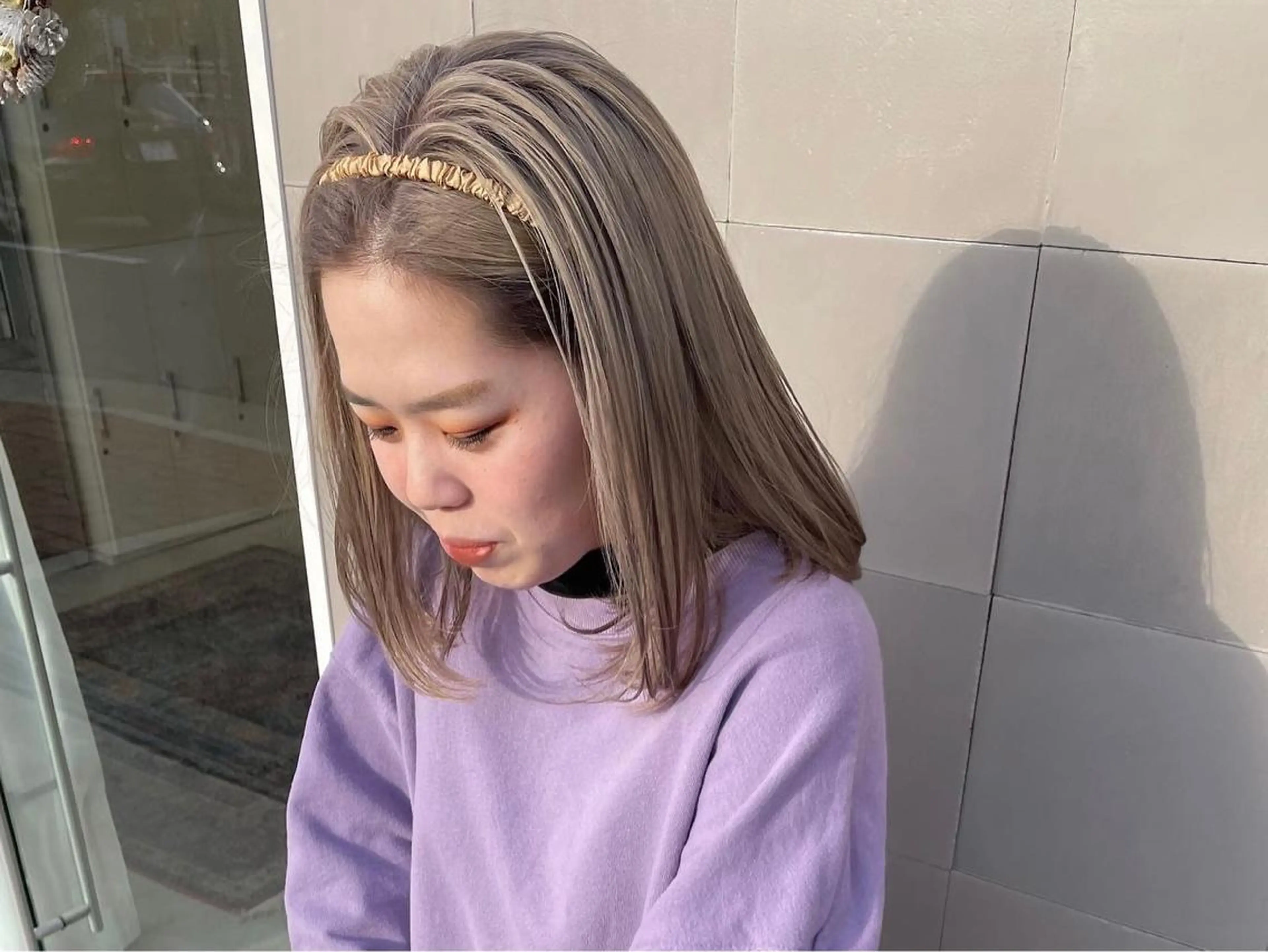 ミディアム カラー wewe: momoeのヘアスタイル