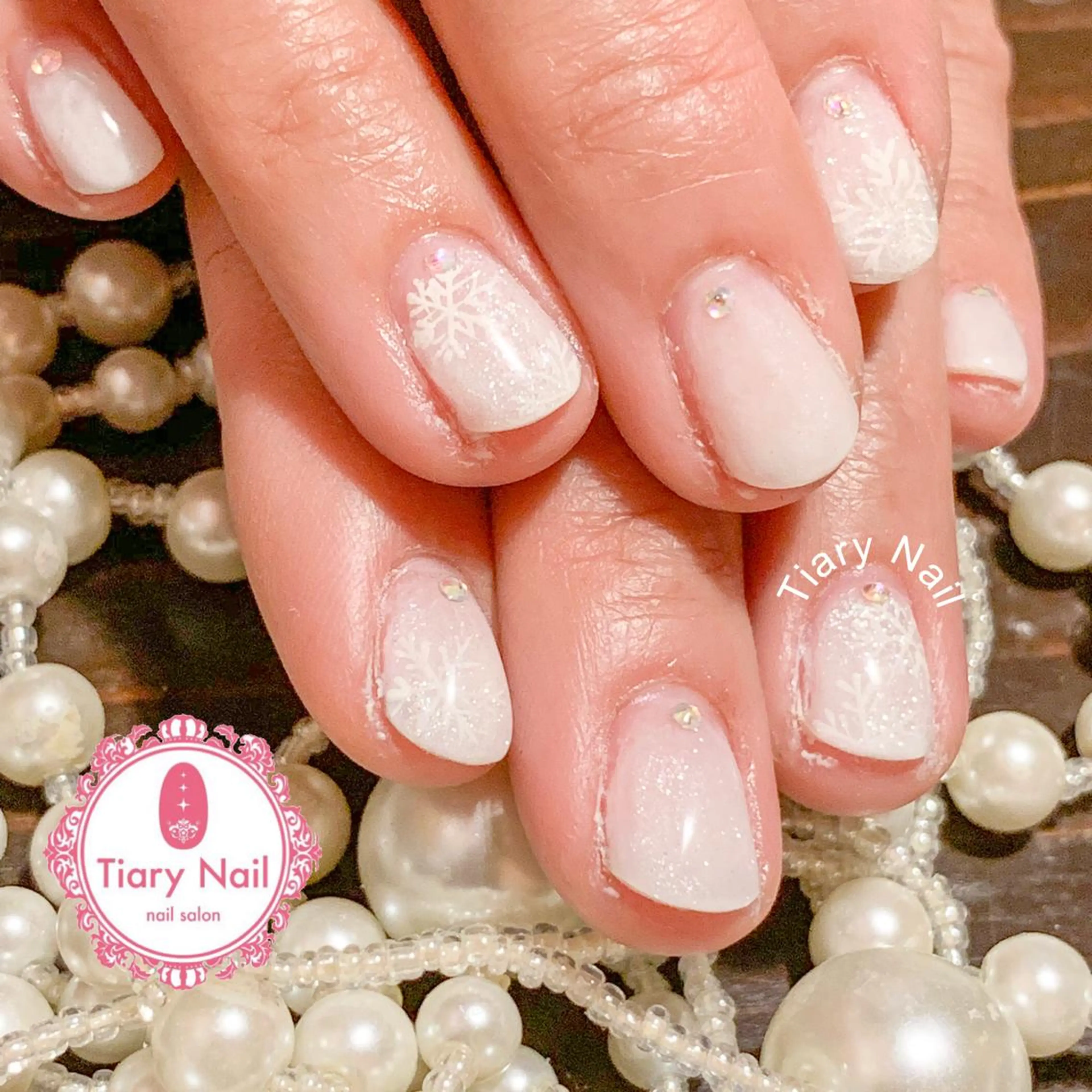 ネイル 💗🪽Tiary Nail🪽💗のネイルデザイン