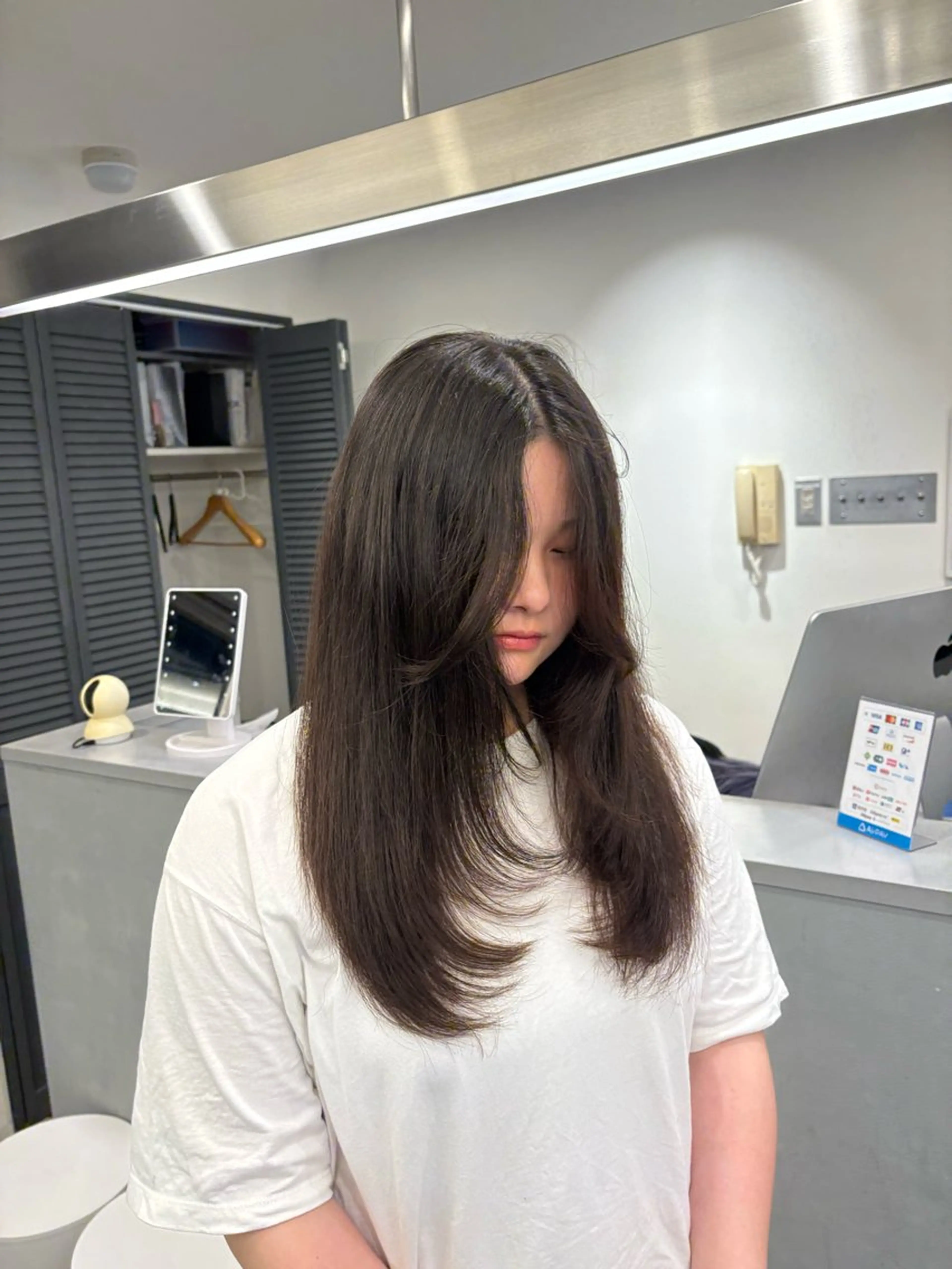 ロング レイヤーカット ケアブリーチ🌟 ♢WATARU♢のヘアスタイル