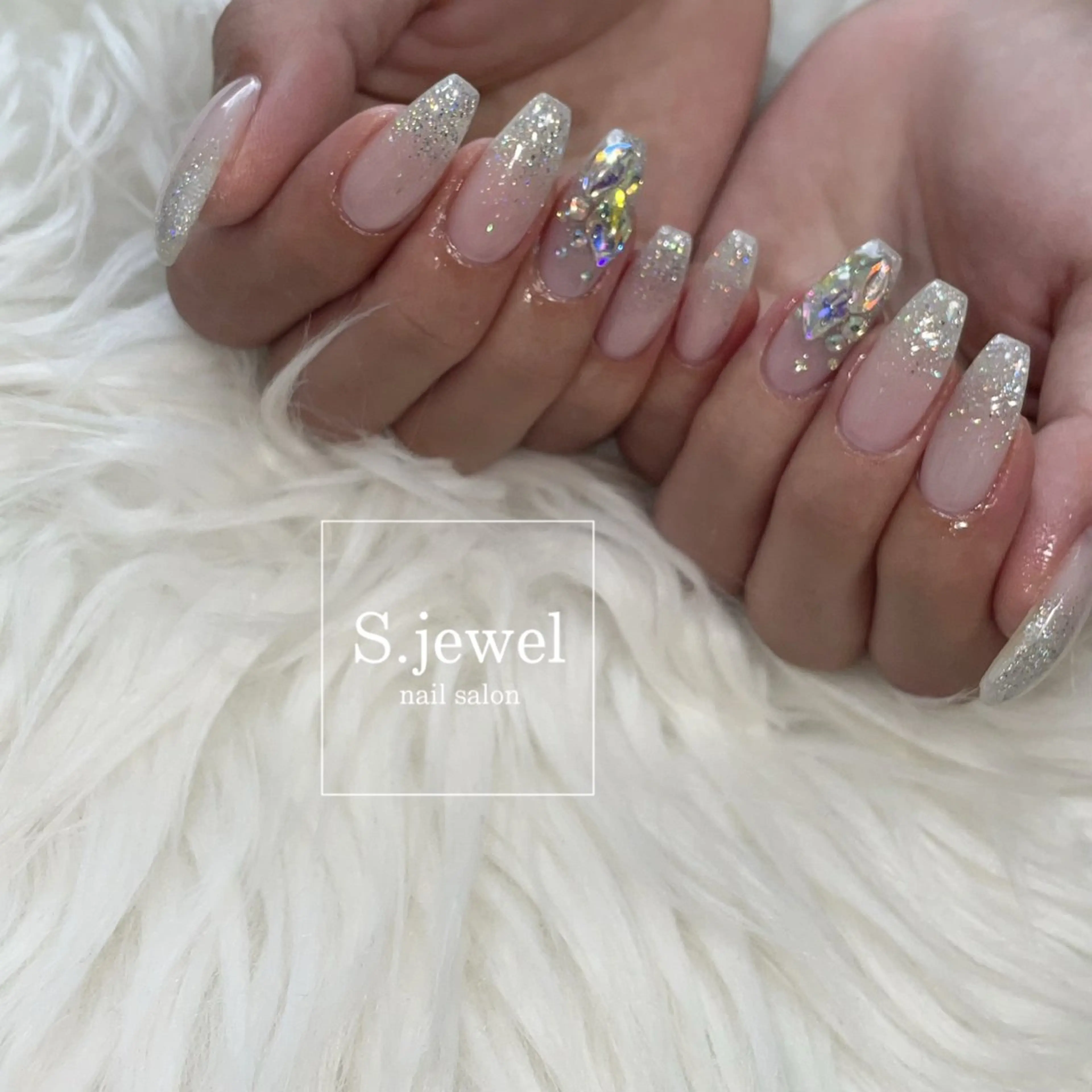 ネイル S. JEWELのネイルデザイン